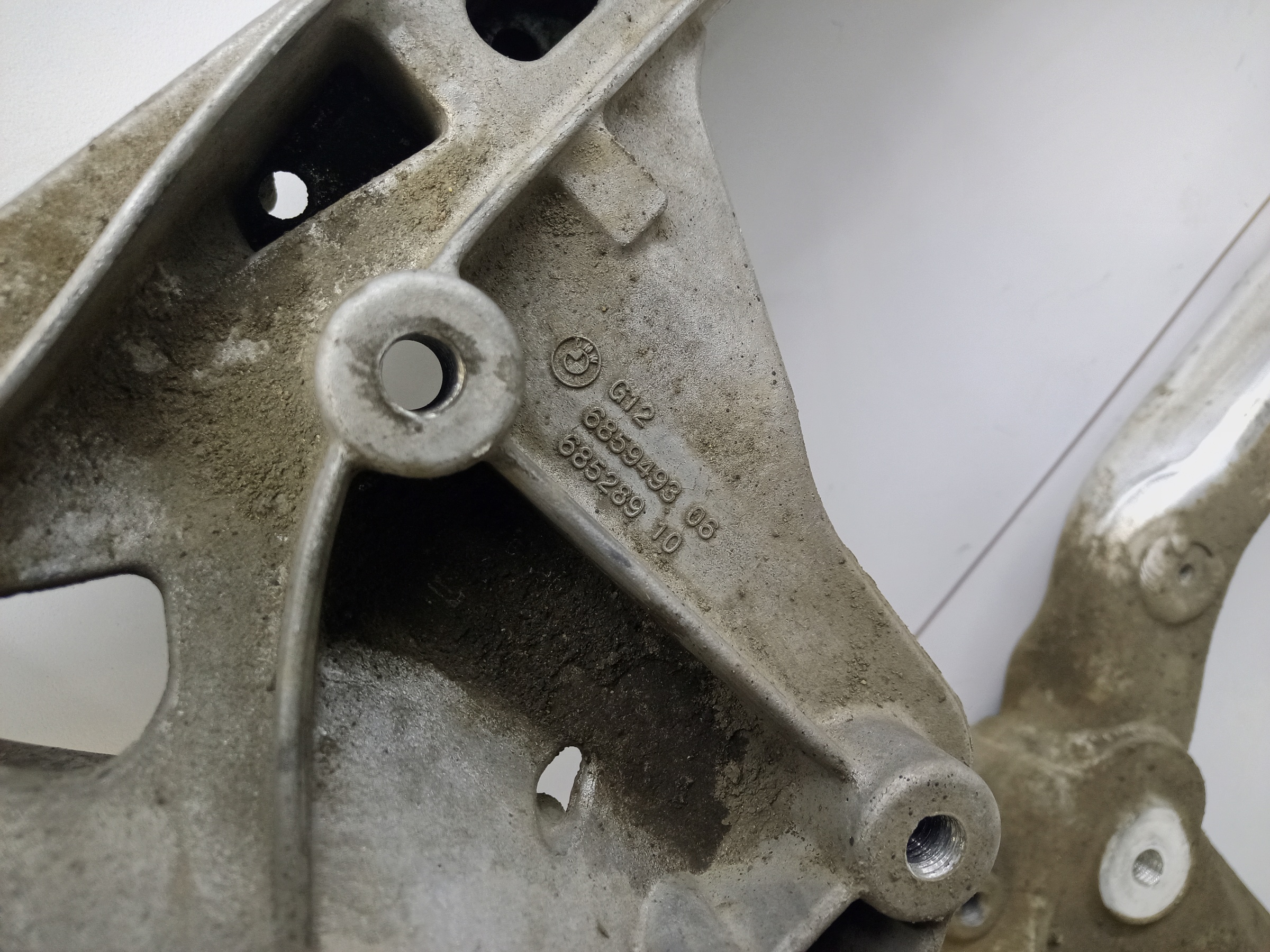 Подрамник передний BMW 5er G30 4WD