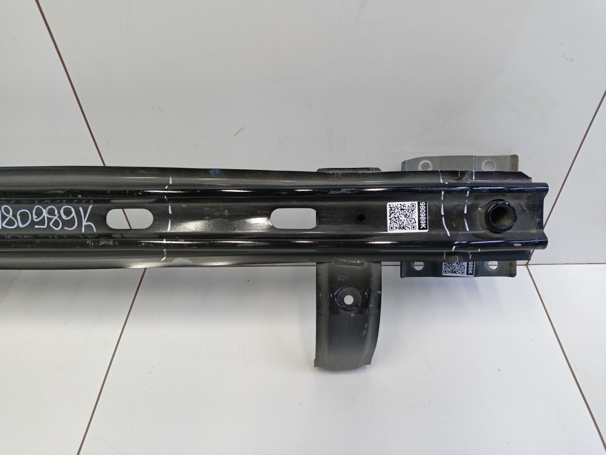 Усилитель заднего бампера Haval Jolion