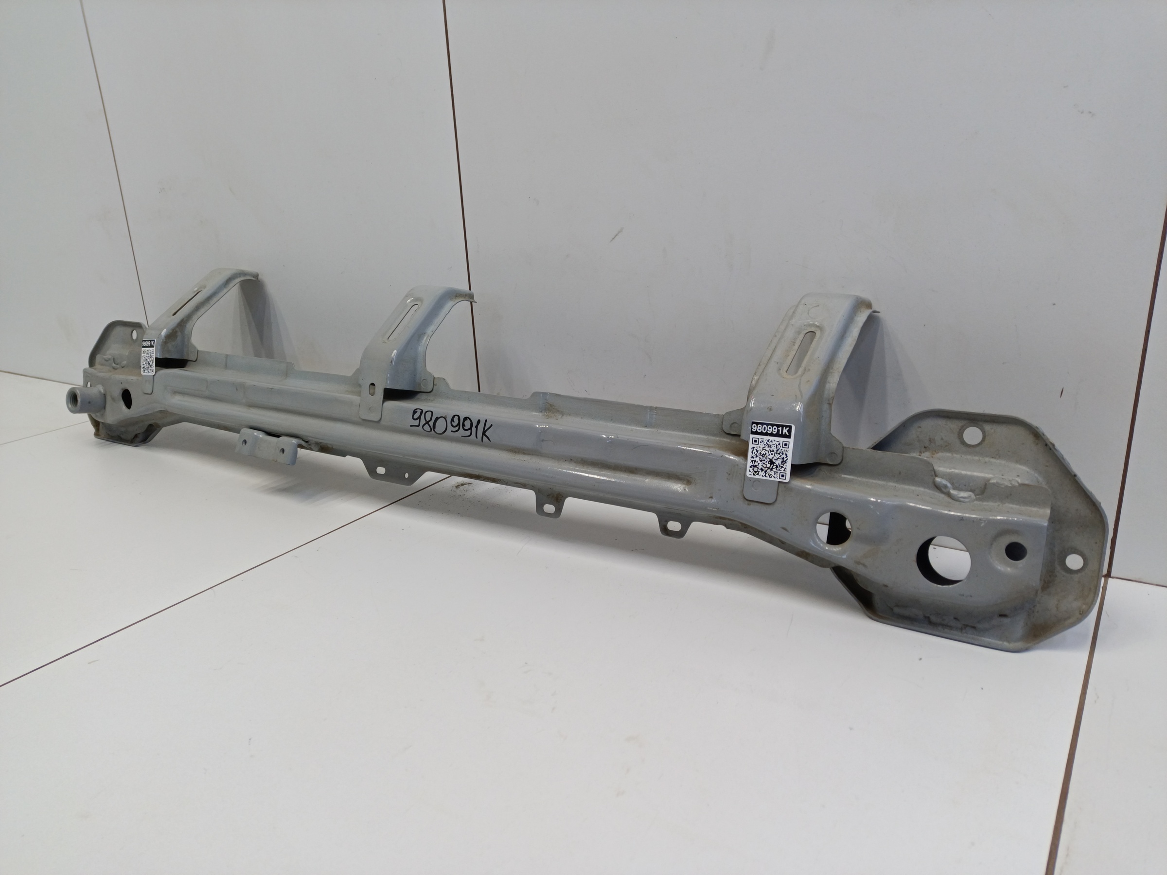 Усилитель заднего бампера Jetour Dashing