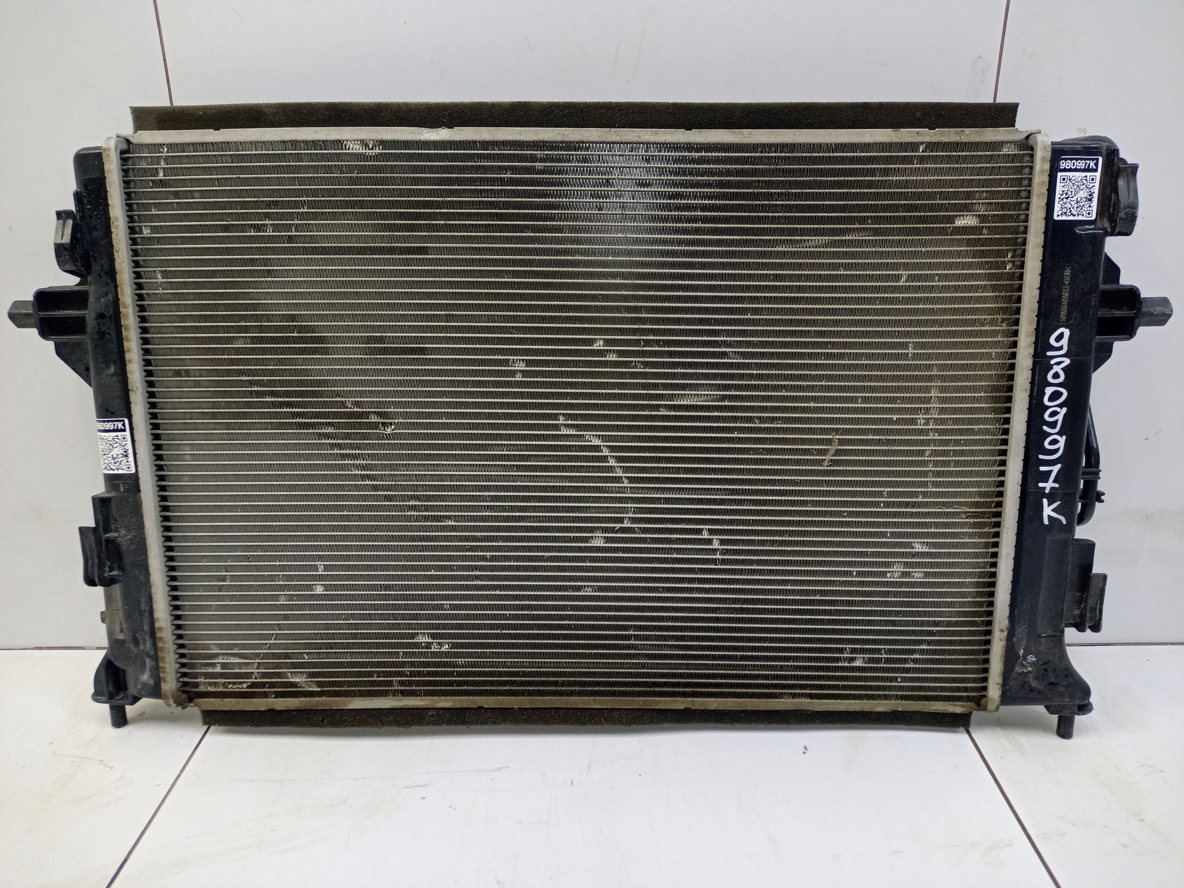 Радиатор охлаждения двигателя Kia Soul 3 A/T