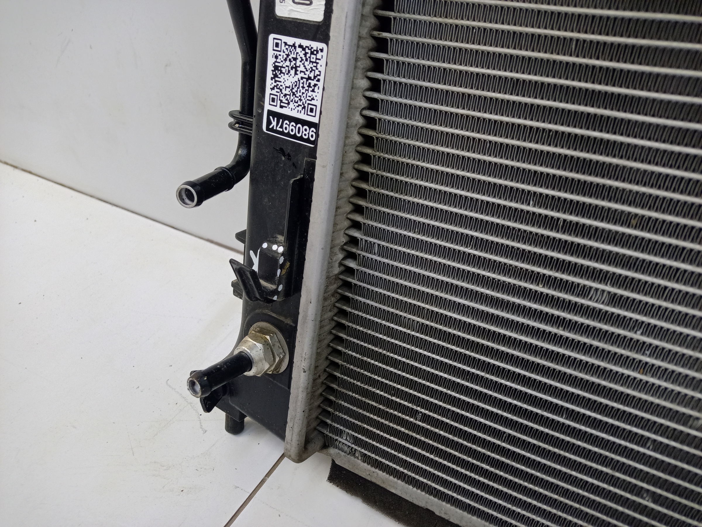 Радиатор охлаждения двигателя Kia Soul 3 A/T