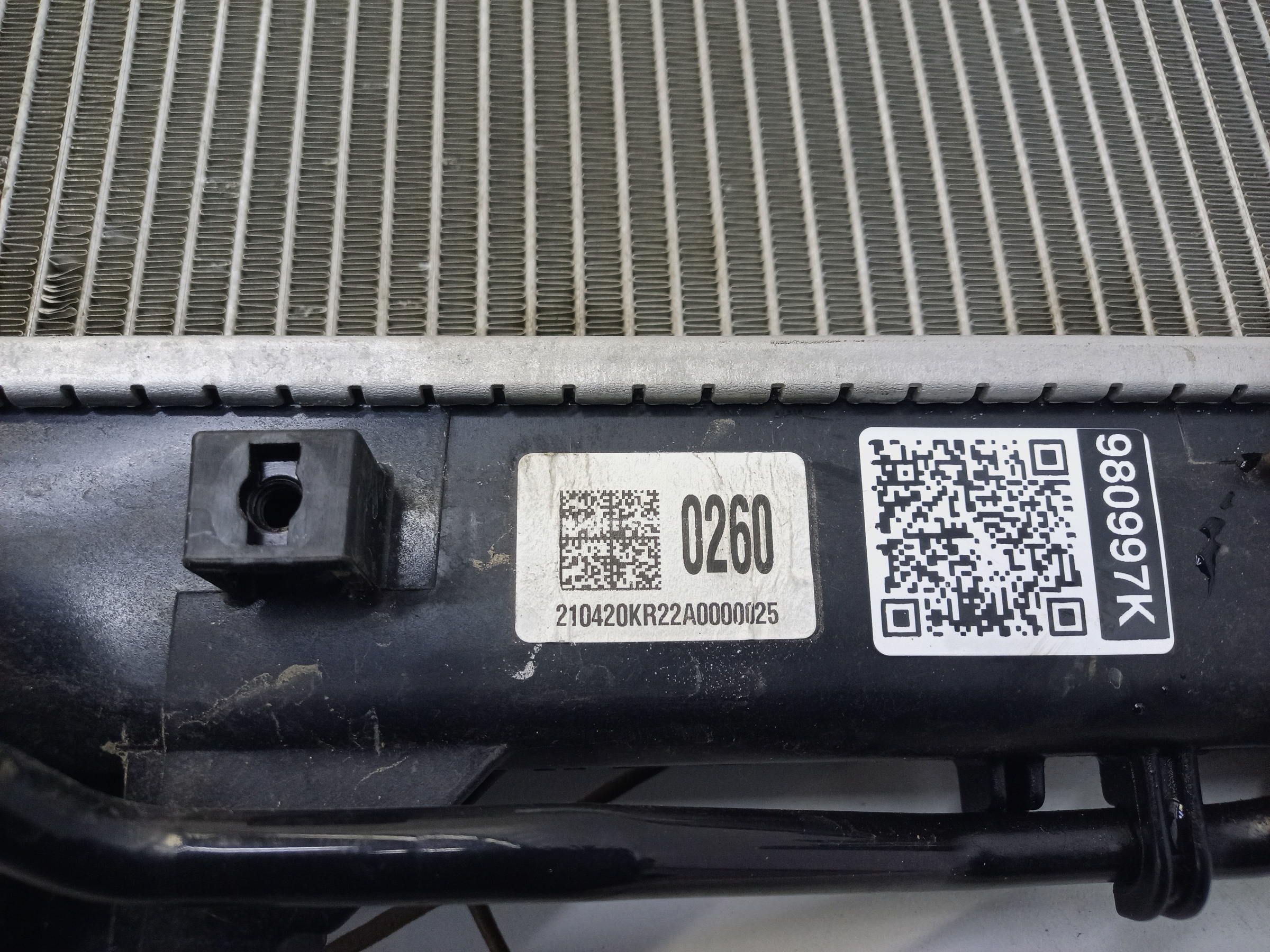 Радиатор охлаждения двигателя Kia Soul 3 A/T