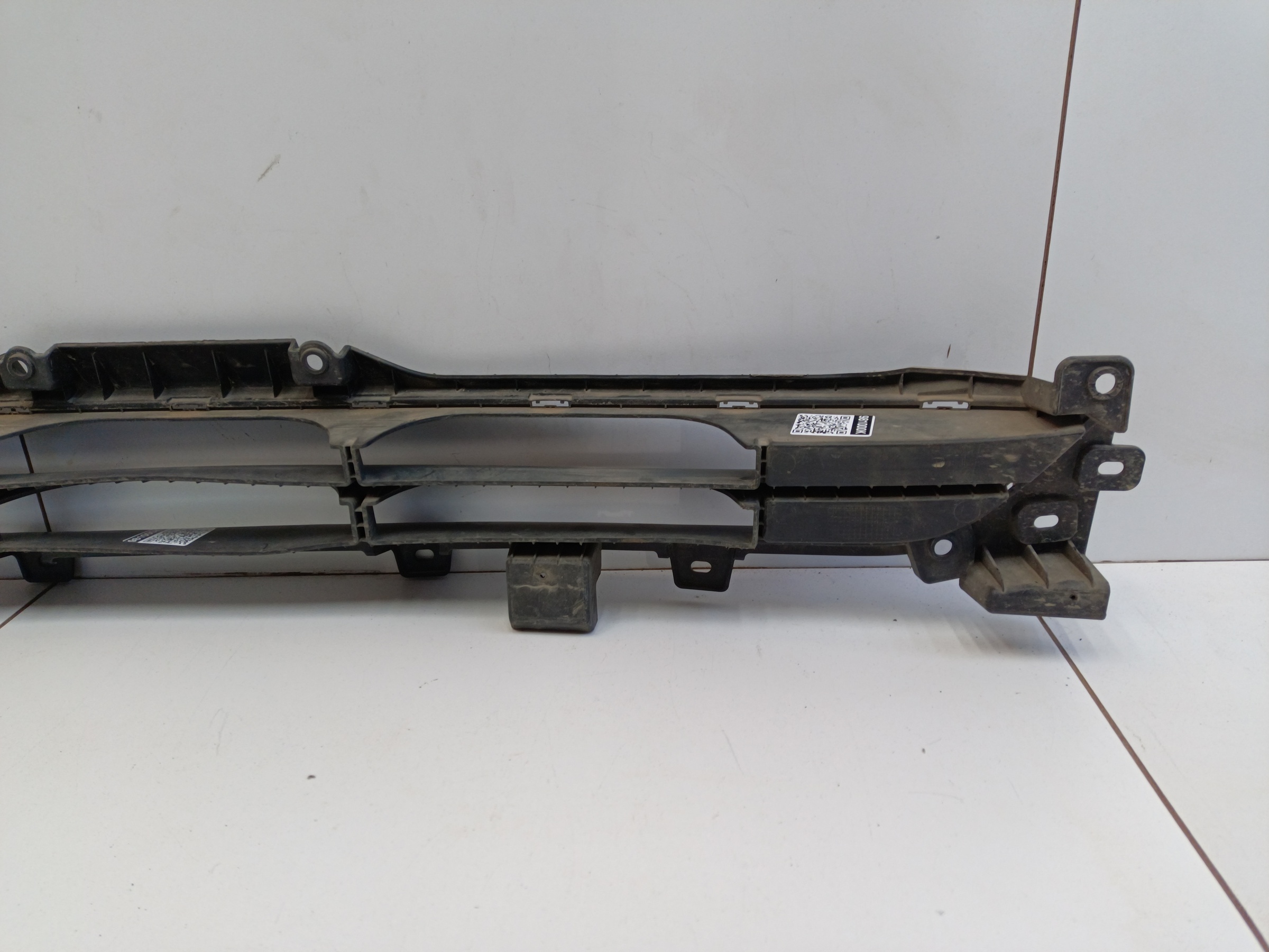 Решетка переднего бампера Kia Seltos