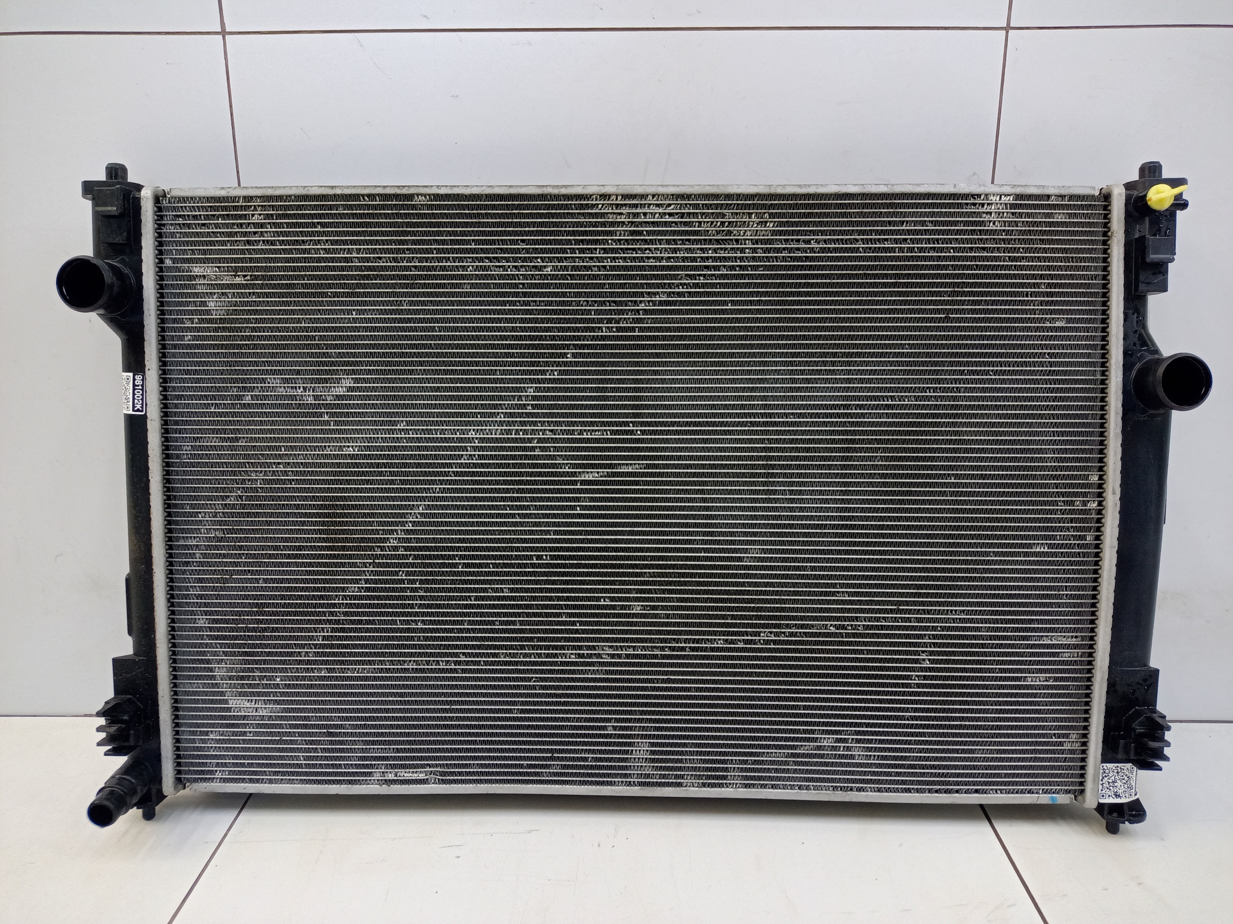 Радиатор охлаждения двигателя Toyota RAV4 XA50