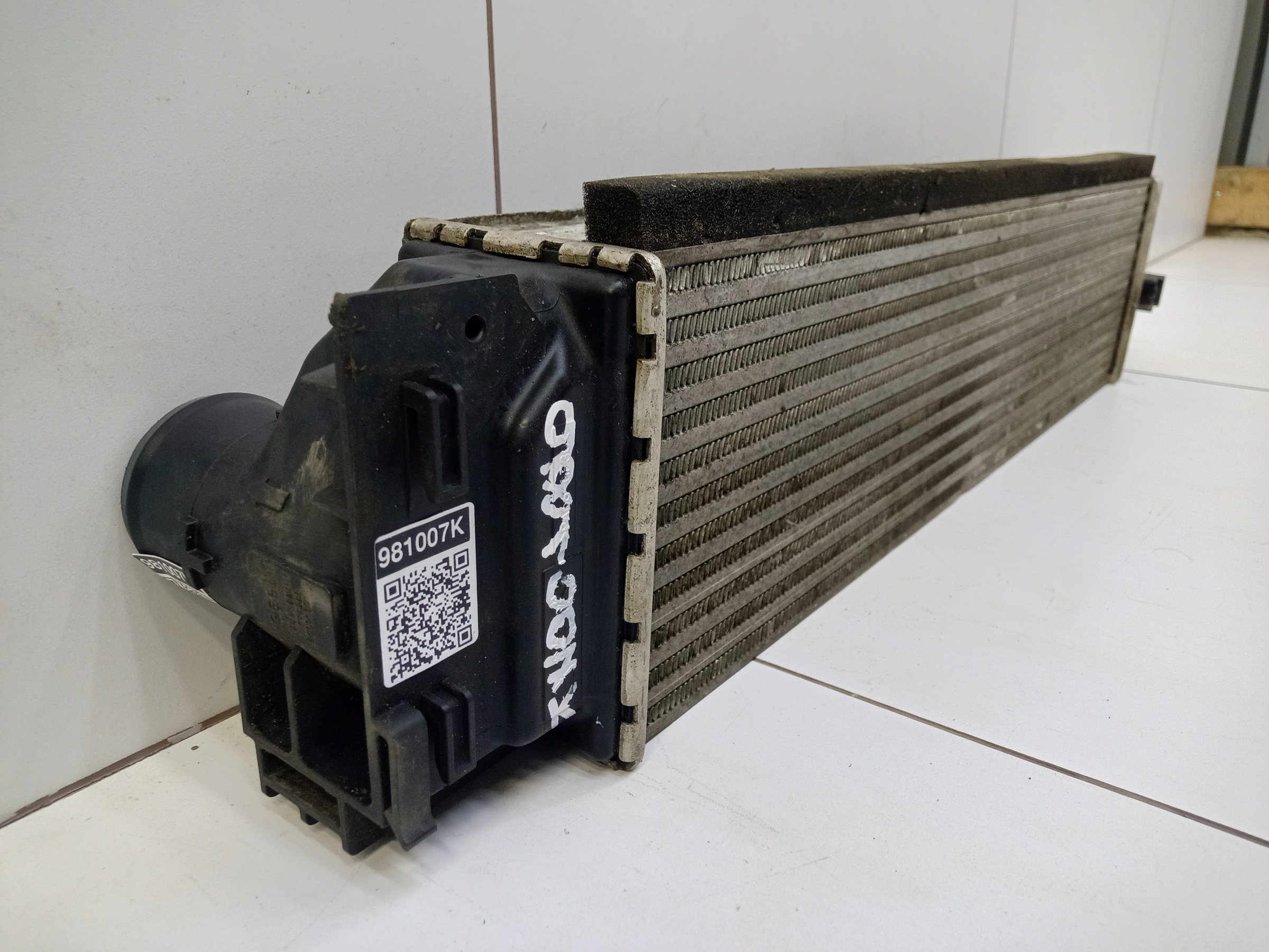 Радиатор турбины " интеркулер " Geely Tugella