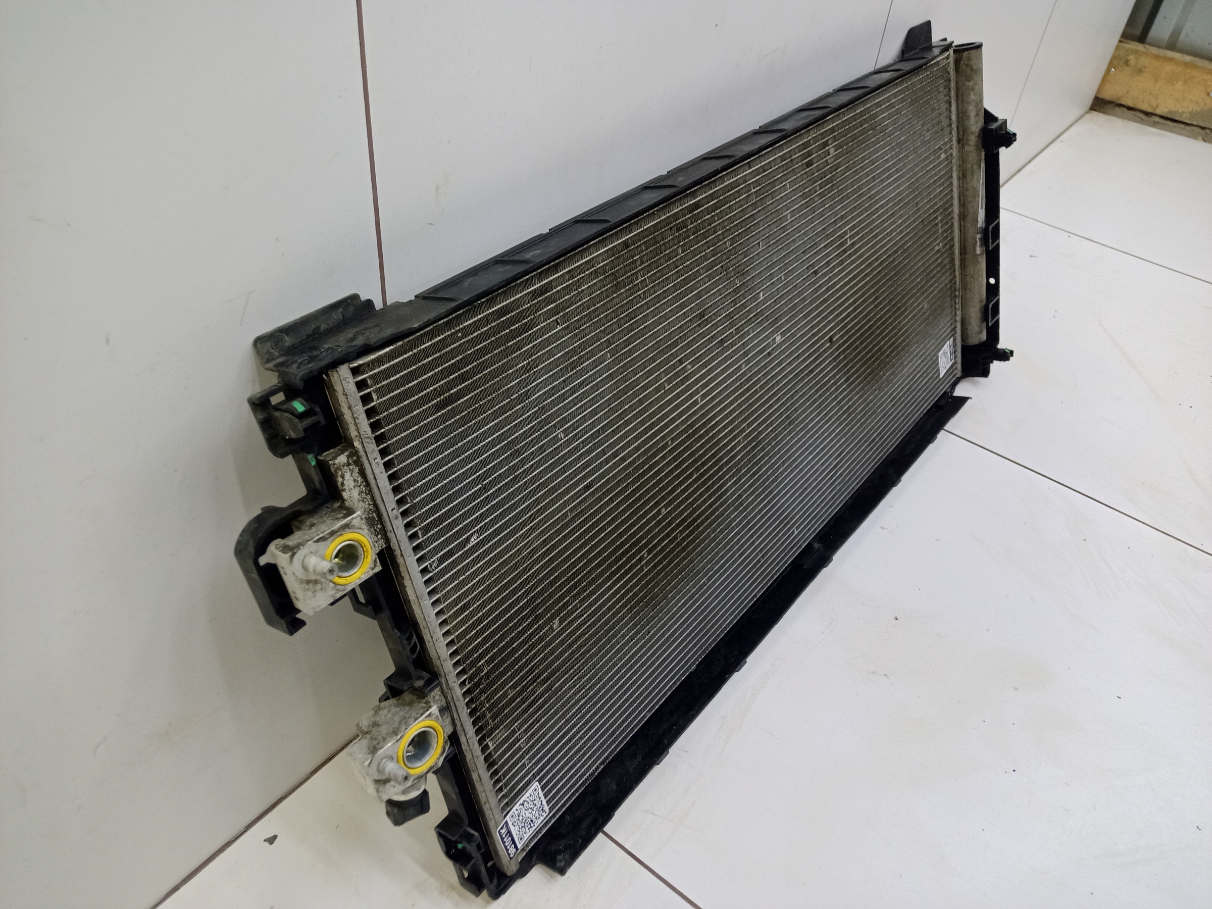 Радиатор кондиционера Geely Monjaro