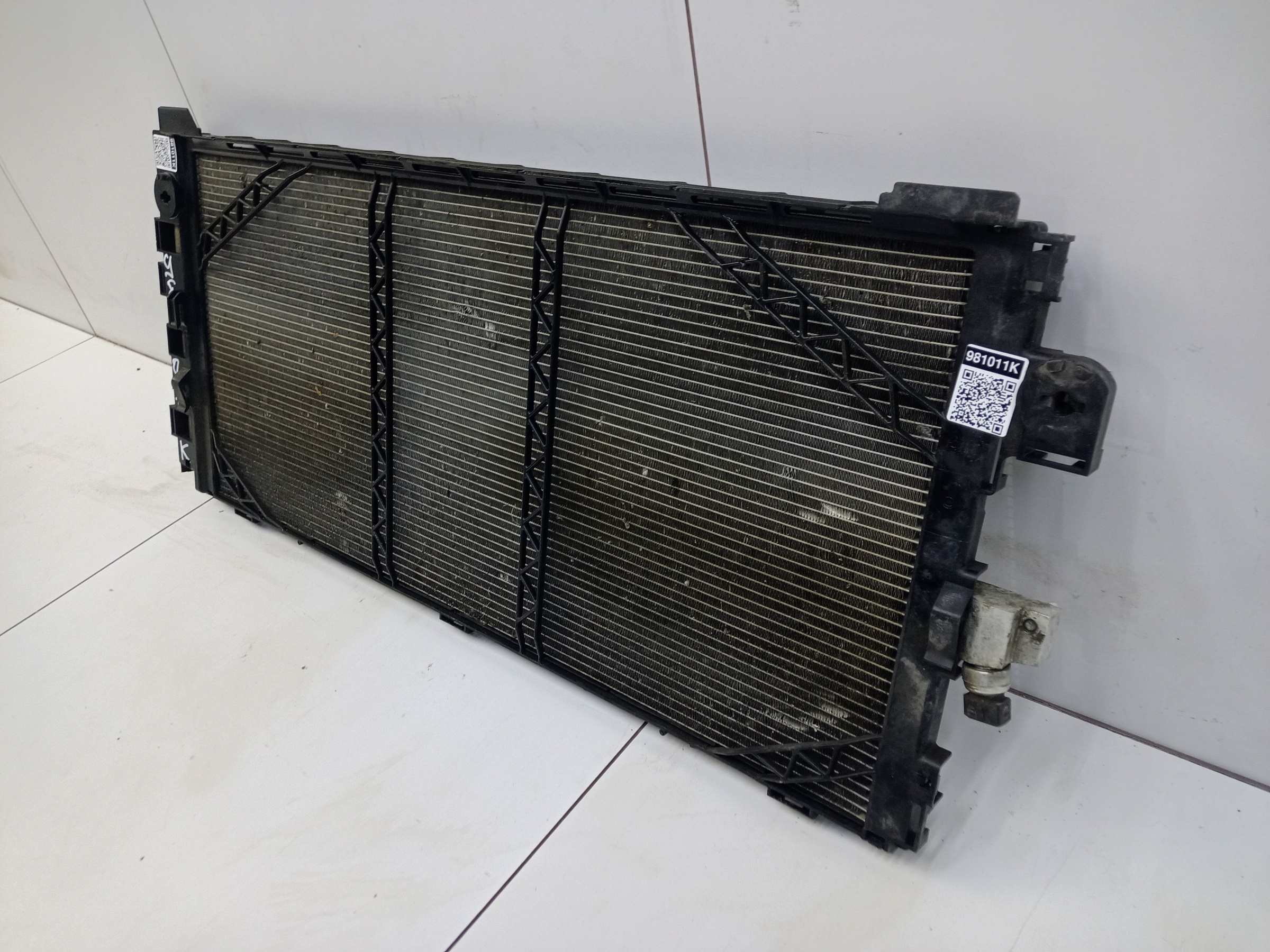 Радиатор кондиционера Geely Monjaro