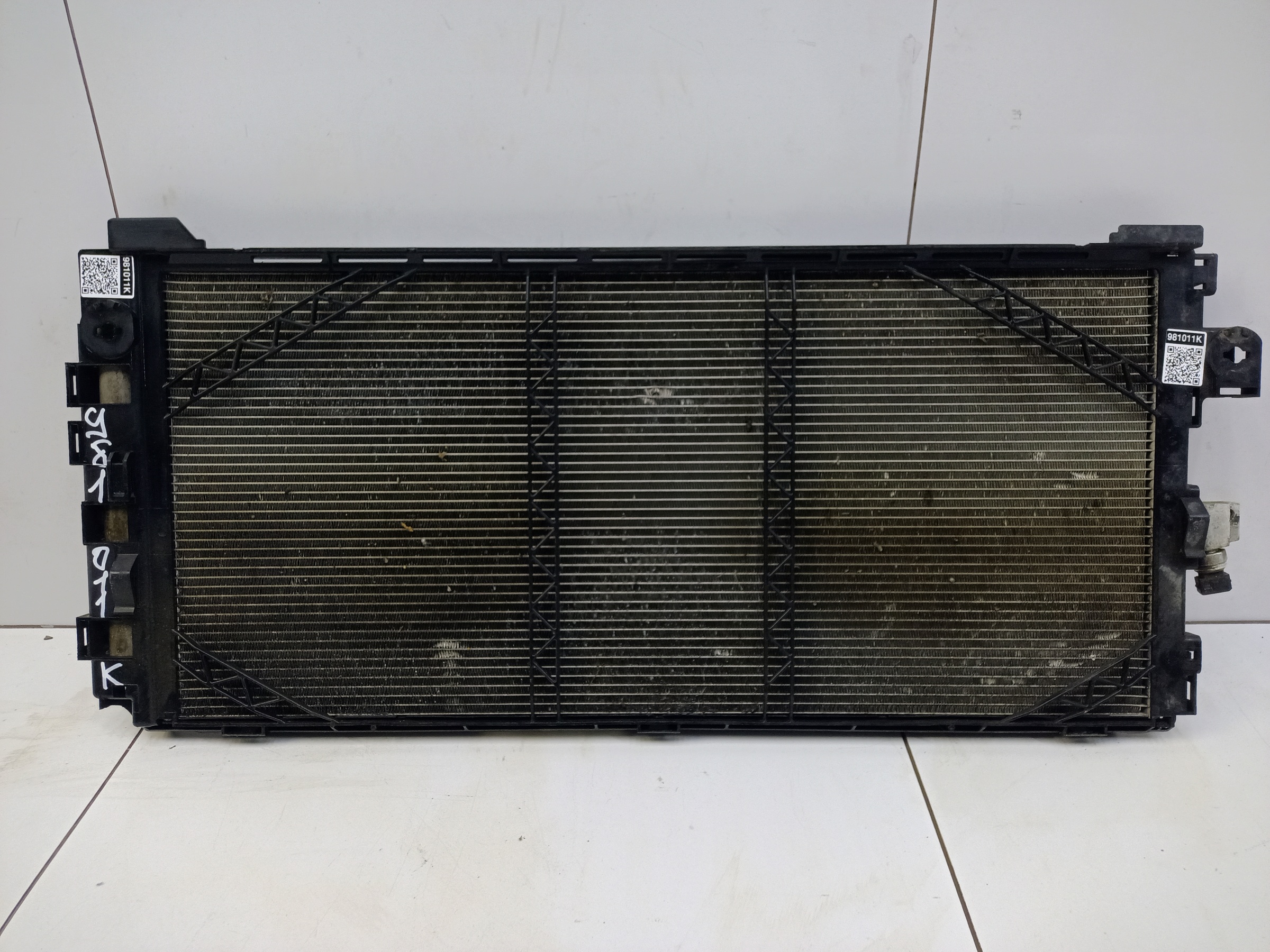 Радиатор кондиционера Geely Monjaro