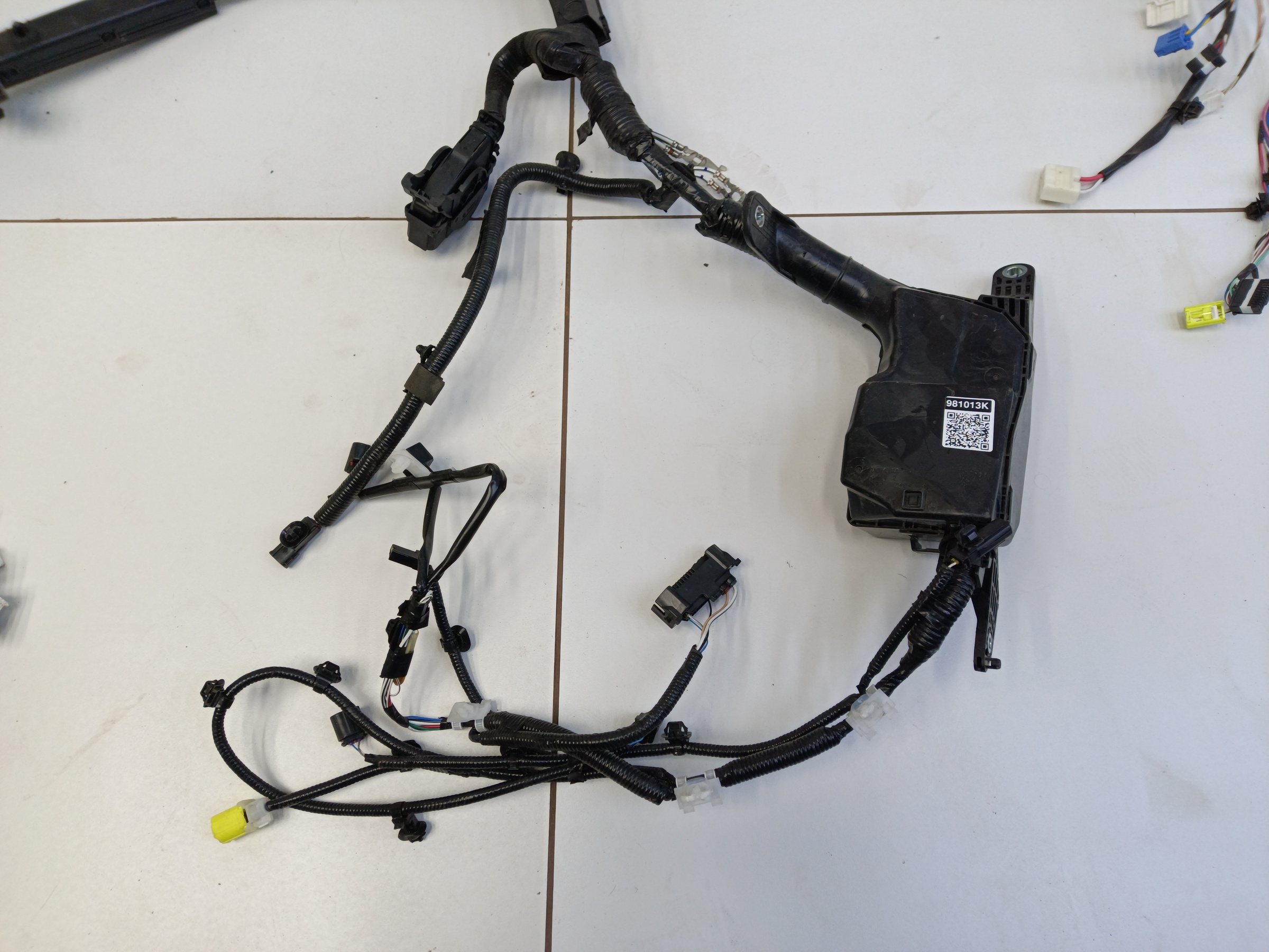 Проводка моторного отсека Toyota Camry V70