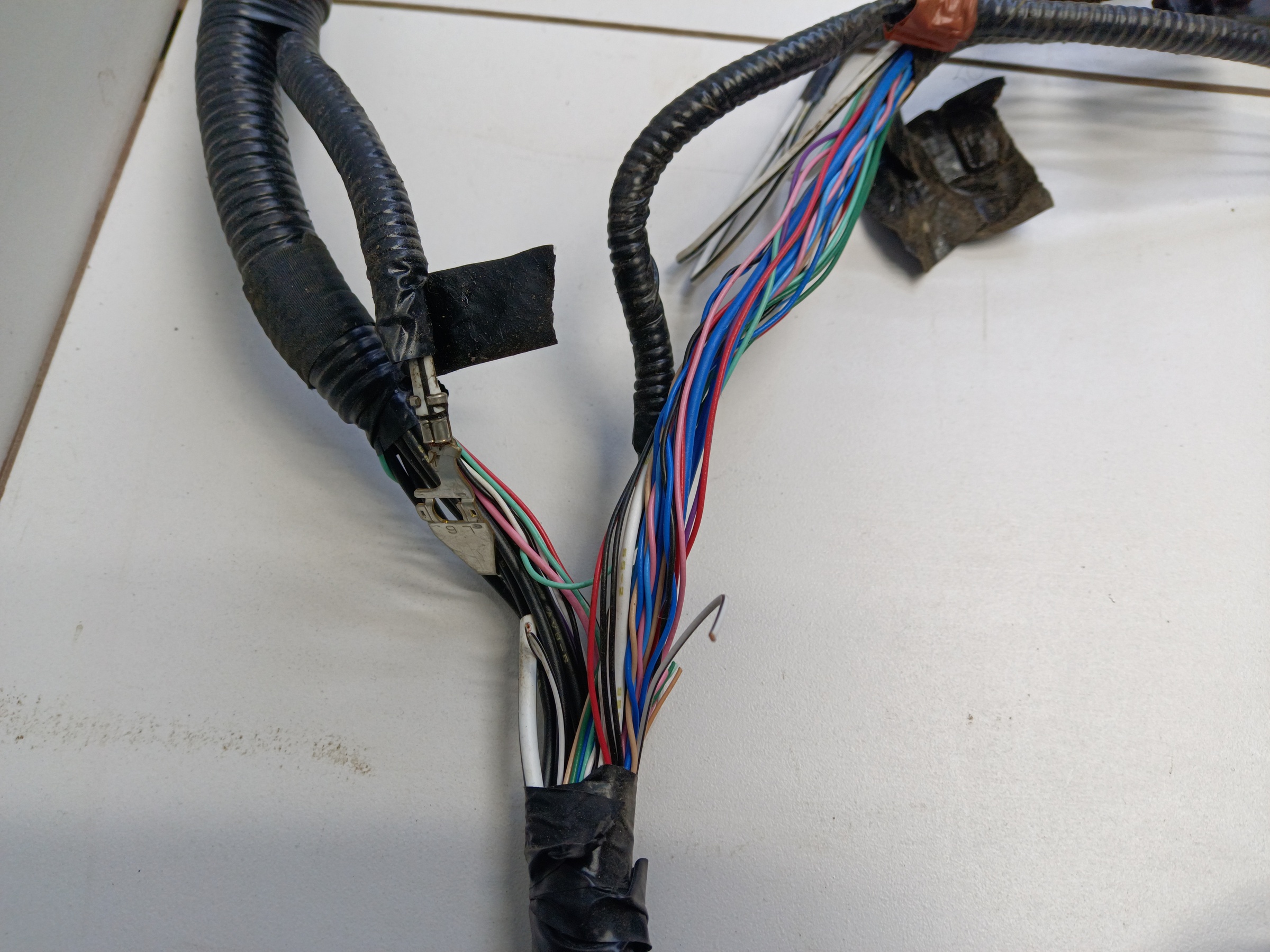 Проводка моторного отсека Toyota Camry V70