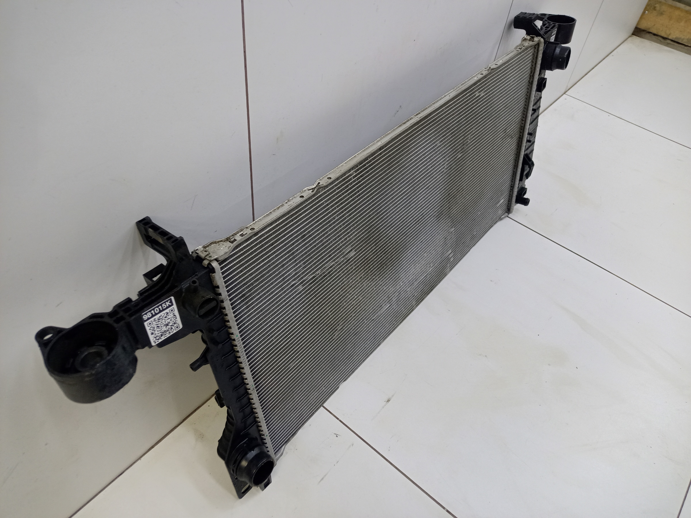 Радиатор охлаждения двигателя Geely Tugella