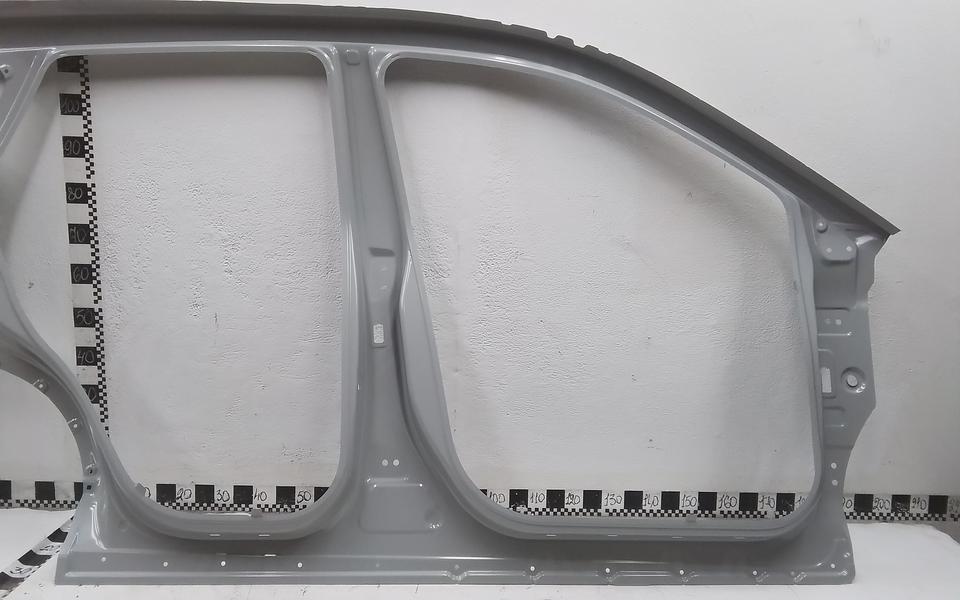 Панель кузова боковая левая Geely Coolray