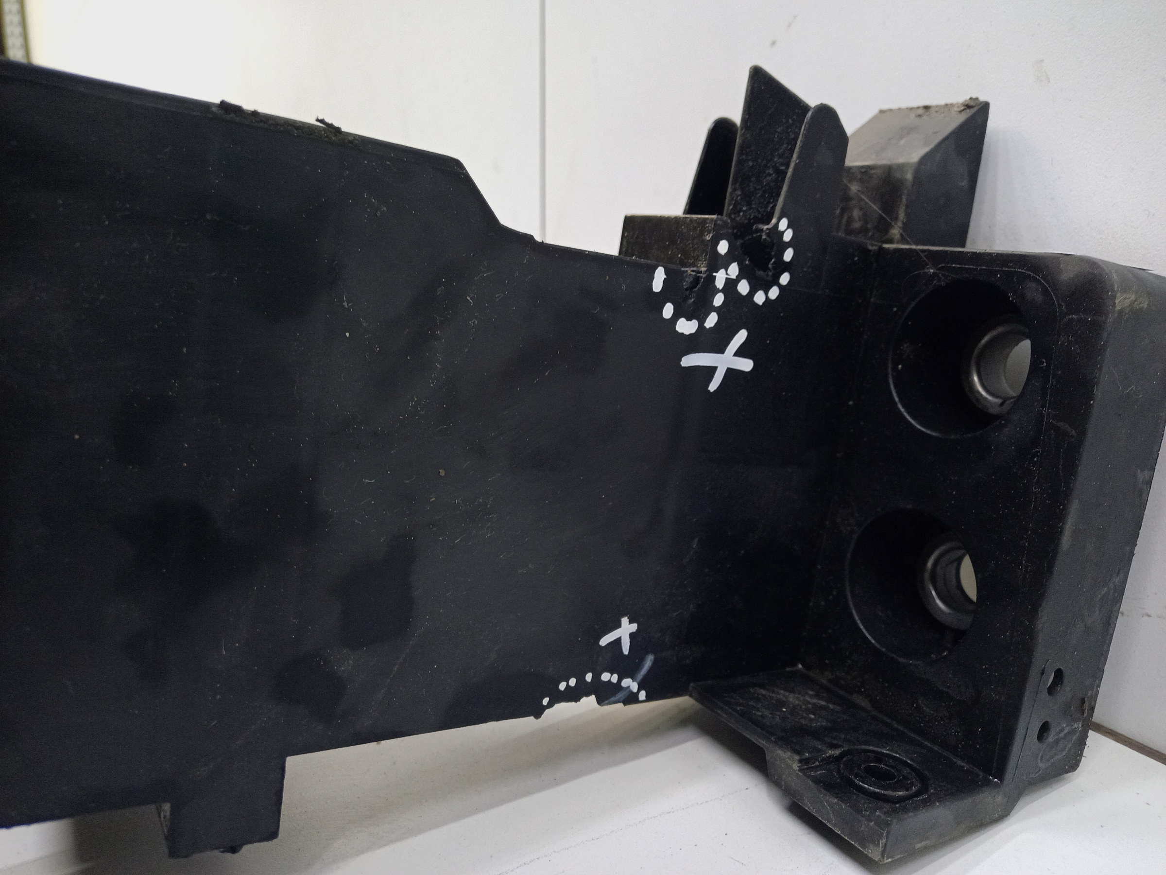 Панель передняя Geely Monjaro