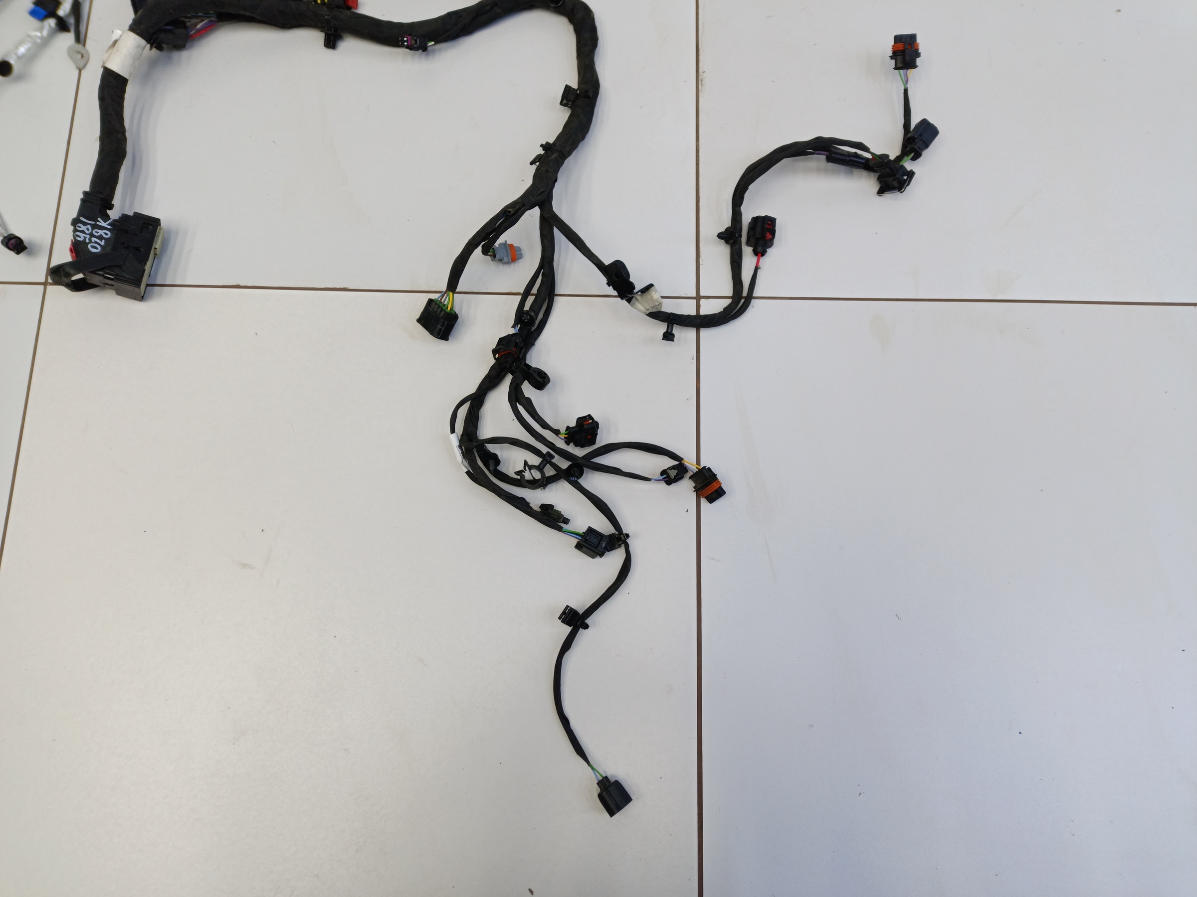 Проводка двигателя Exeed TXL Restail