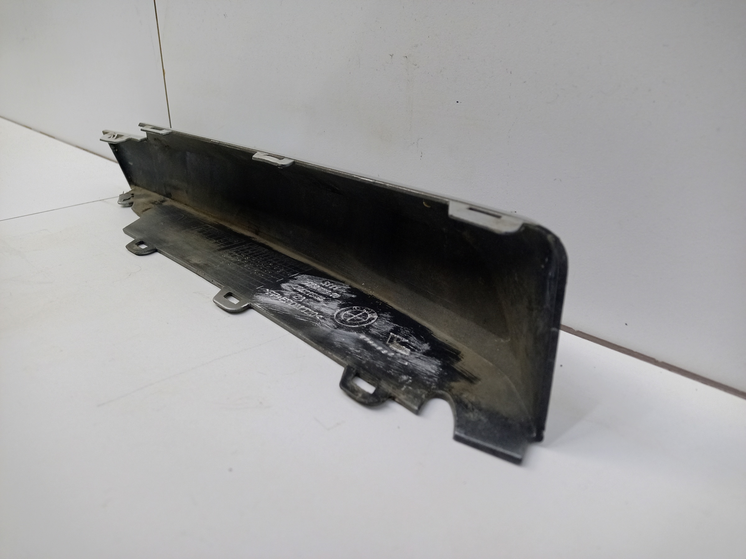 Накладка переднего бампера правая BMW X3 G01