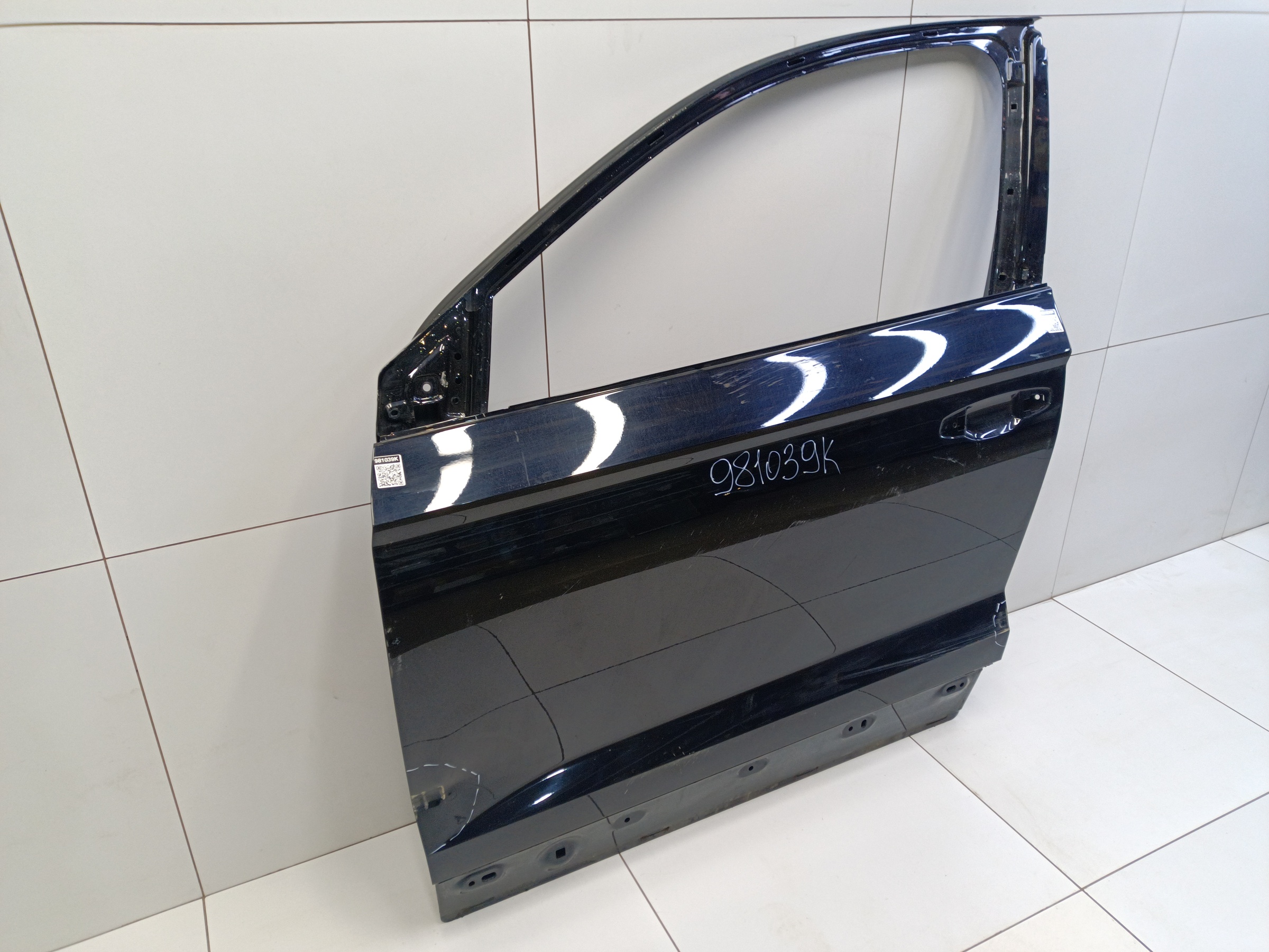 Дверь передняя левая Skoda Karoq