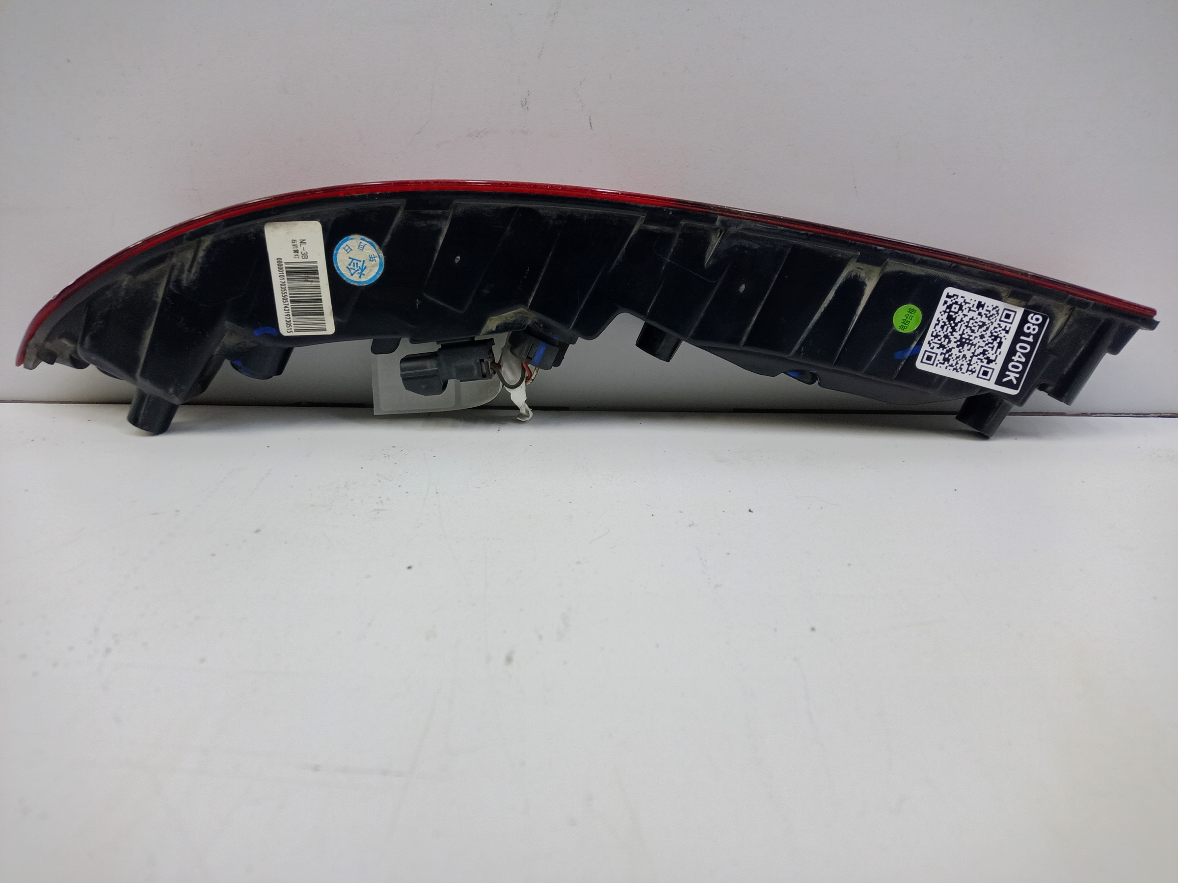 Фара ПТФ задняя правая Geely Atlas Pro LED