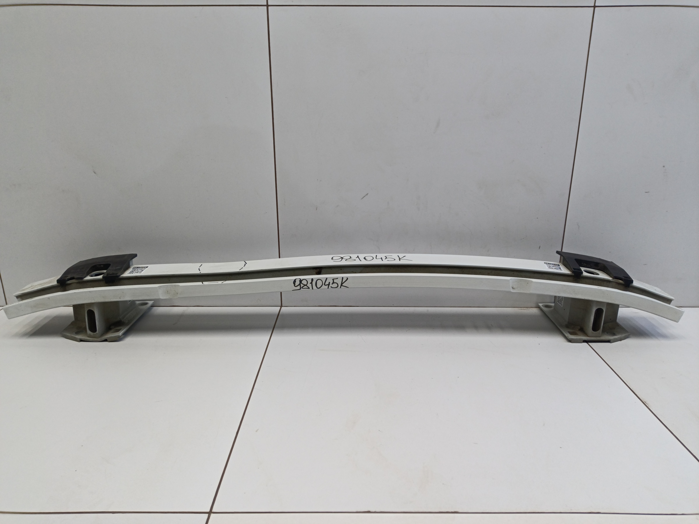 Усилитель заднего бампера Volvo XC90 2