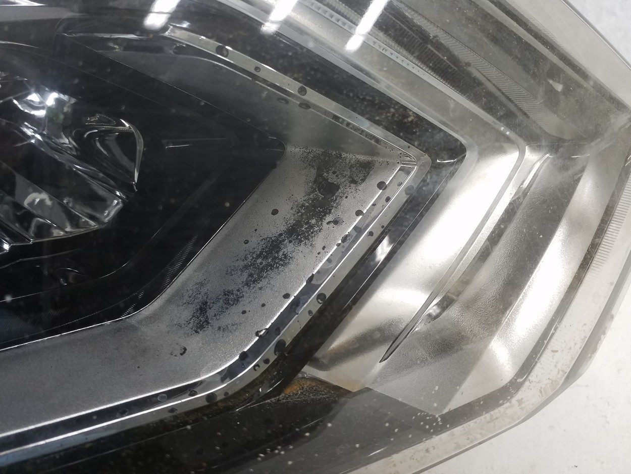 Фара передняя правая Nissan Qashqai 2 Restail LED