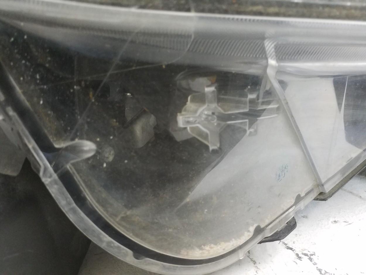 Фара передняя правая Nissan Qashqai 2 Restail LED