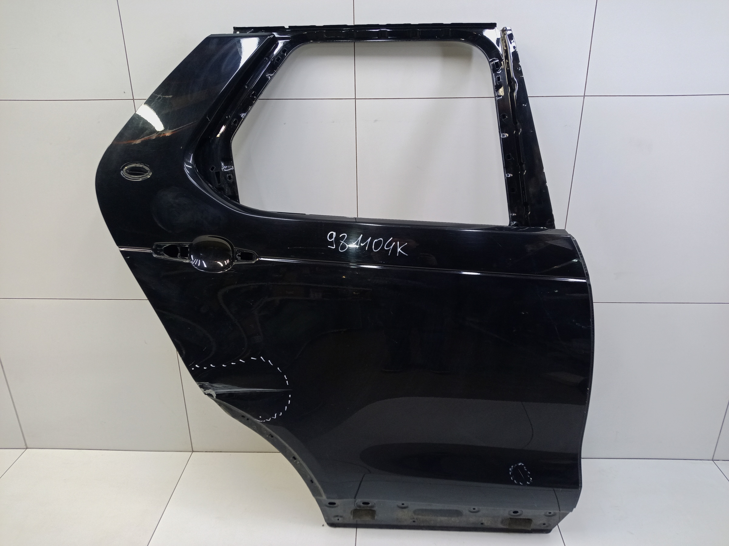 Дверь задняя правая Land Rover Discovery 5