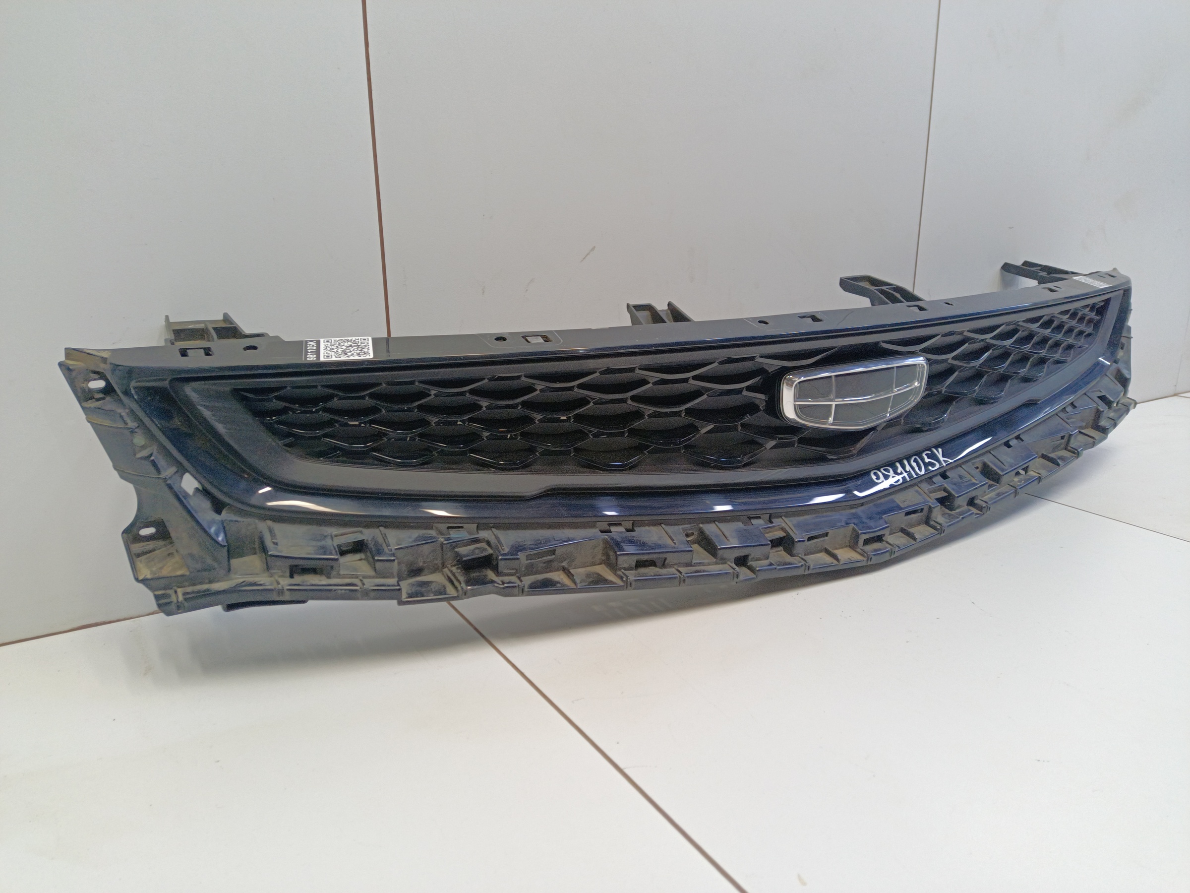 Решетка радиатора Geely Tugella 1 Restail