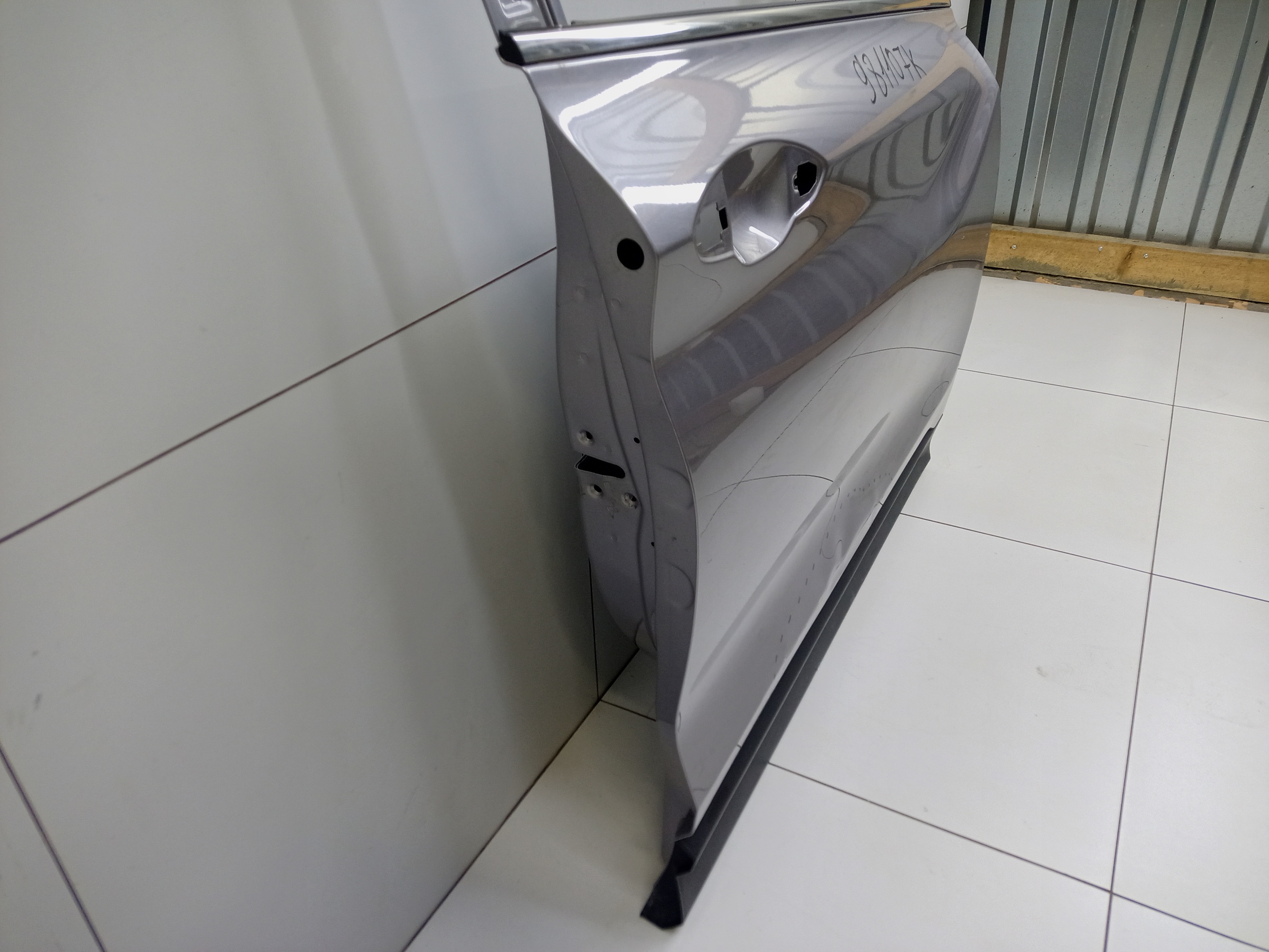 Дверь передняя правая Geely Coolray