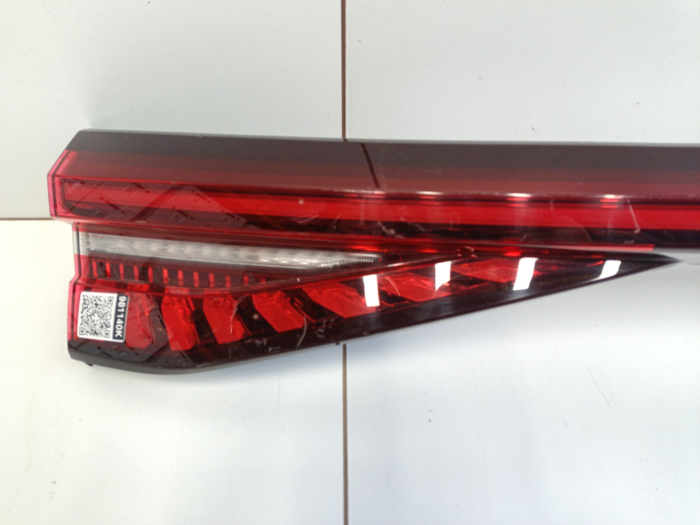 Фонарь крышки багажника центральный Chery Tiggo 8 Pro LED