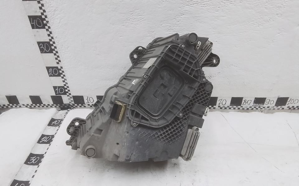 Фара передняя правая Volvo FM 5 LED