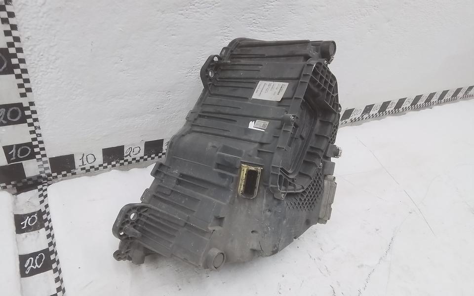 Фара передняя правая Volvo FM 5 LED