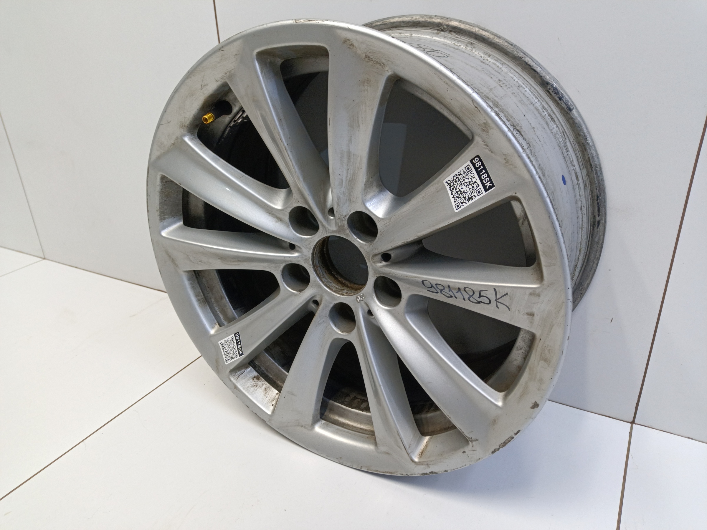 Диск колеса литой BMW 5er F10 R17