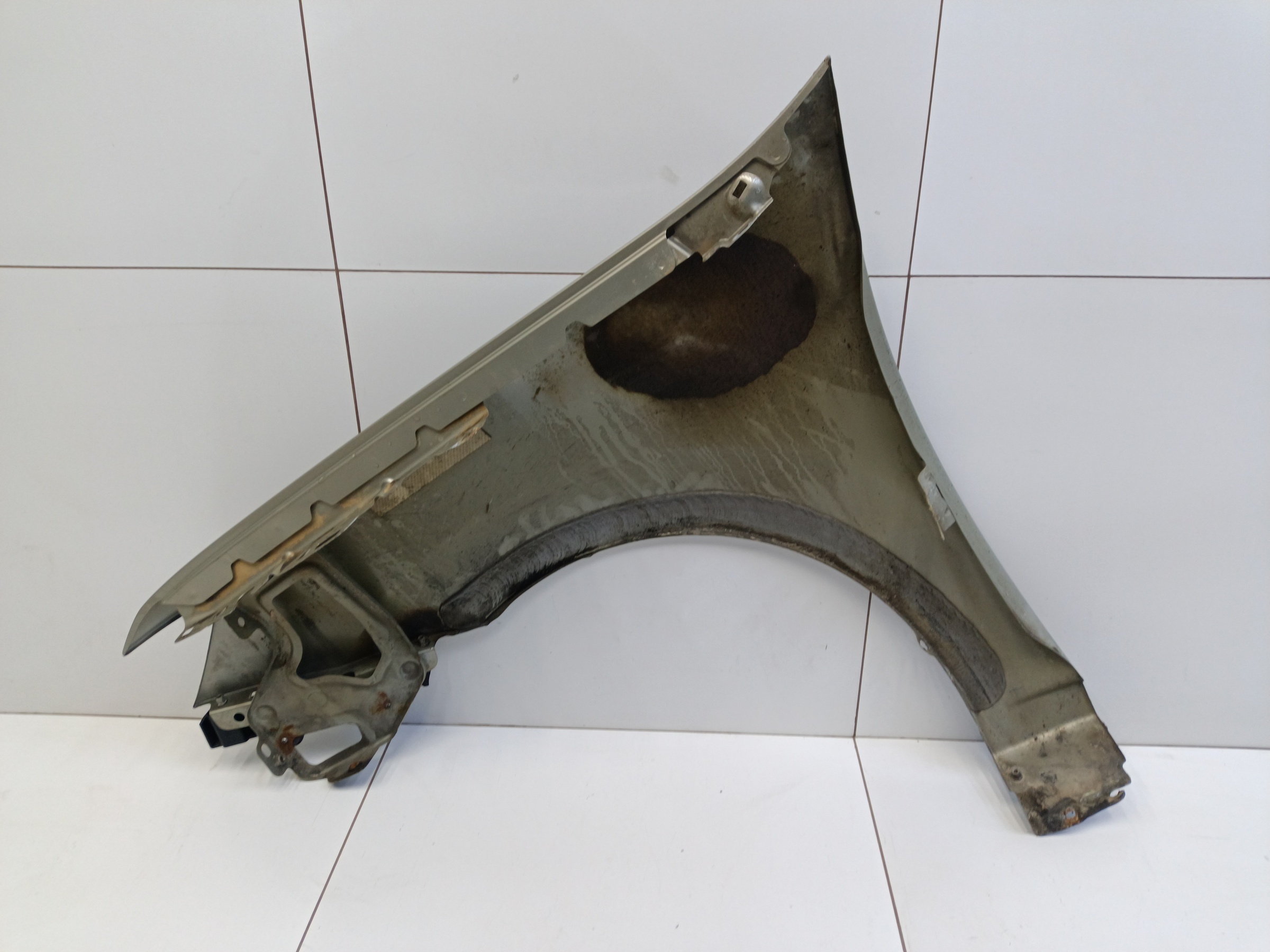 Крыло переднее правое Lada Largus 1 Restail