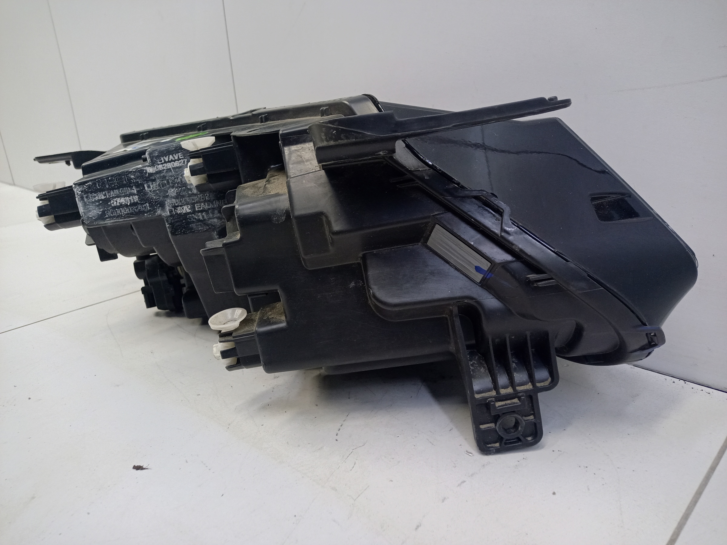 Фара передняя левая Geely Coolray галоген линза