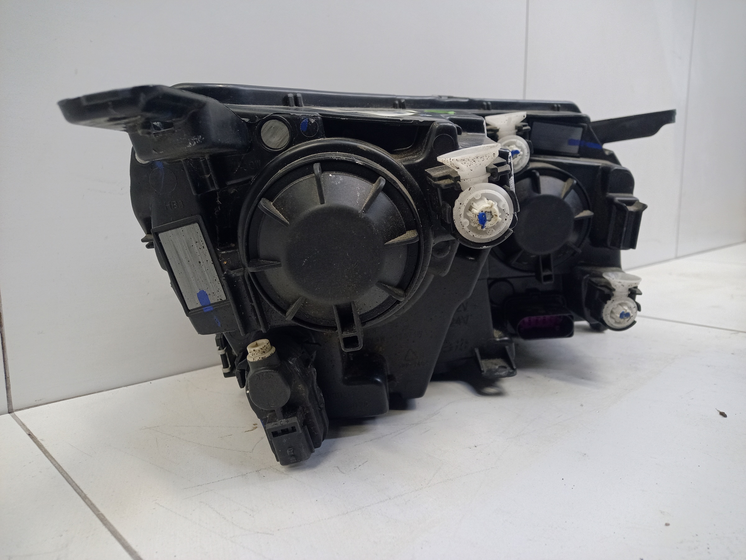 Фара передняя левая Geely Coolray галоген линза