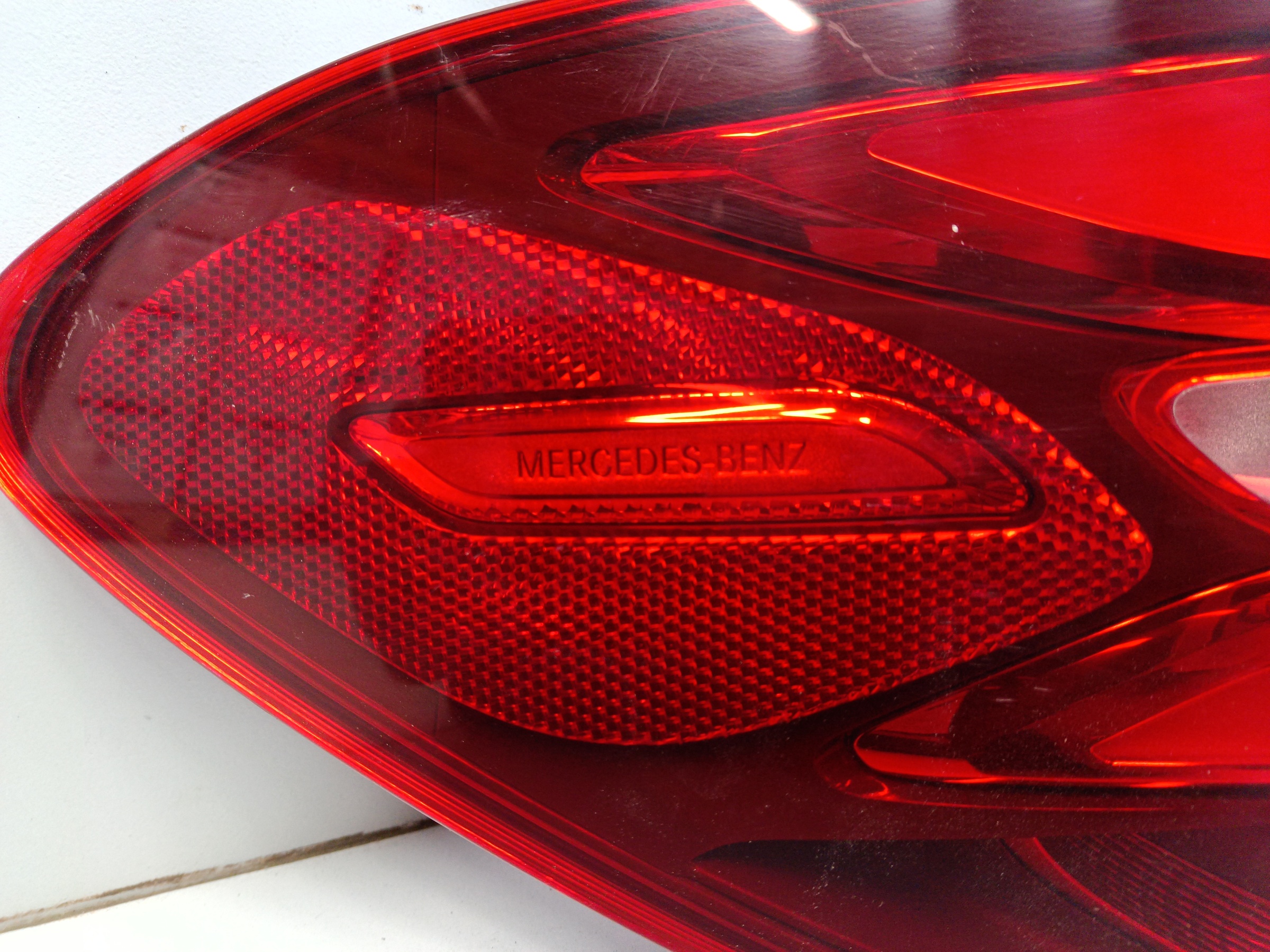 Фонарь задний левый наружный Mercedes Benz GLC-klasse X253 LED