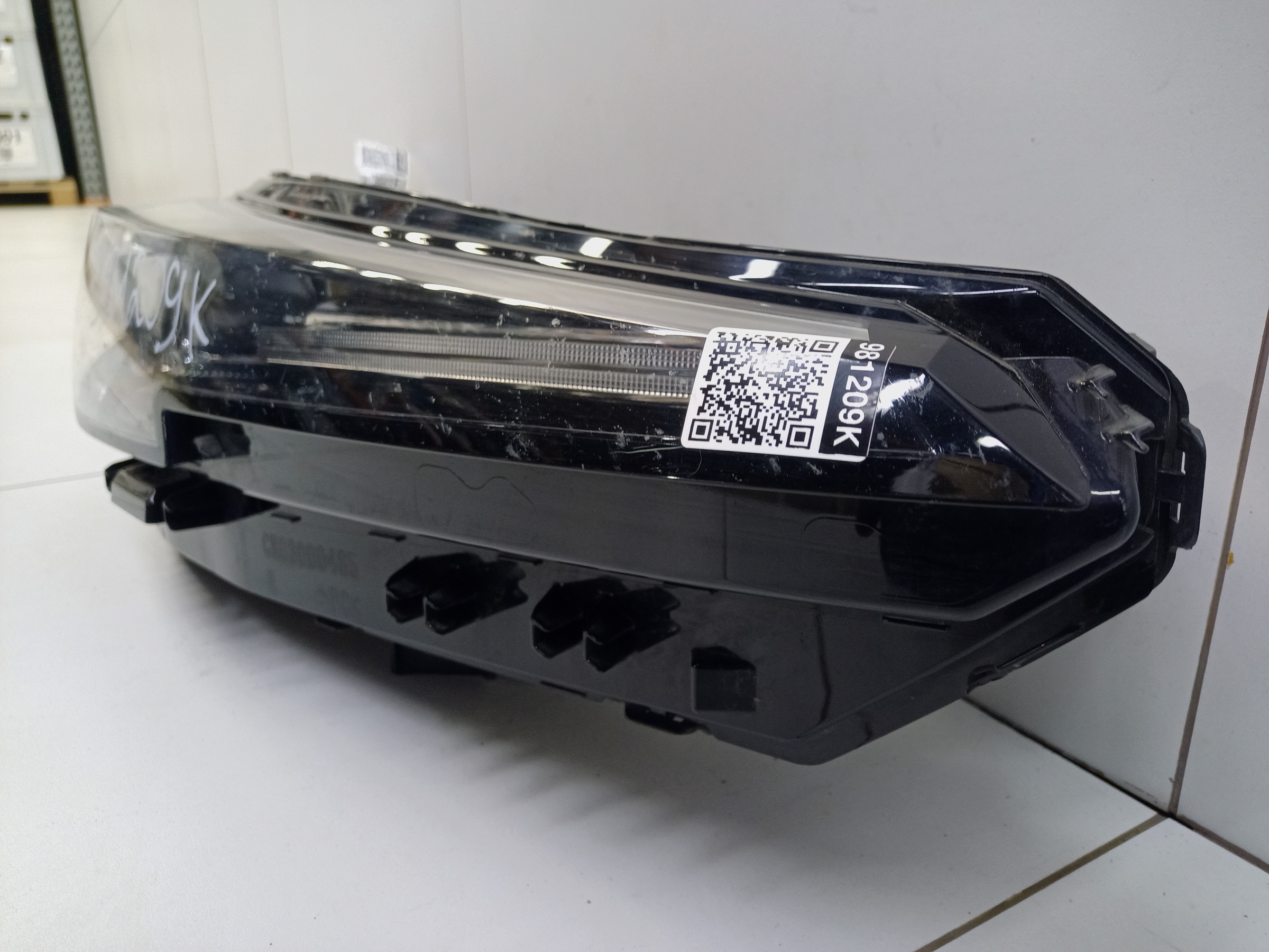 Фара передняя правая Changan CS55Plus Restail LED