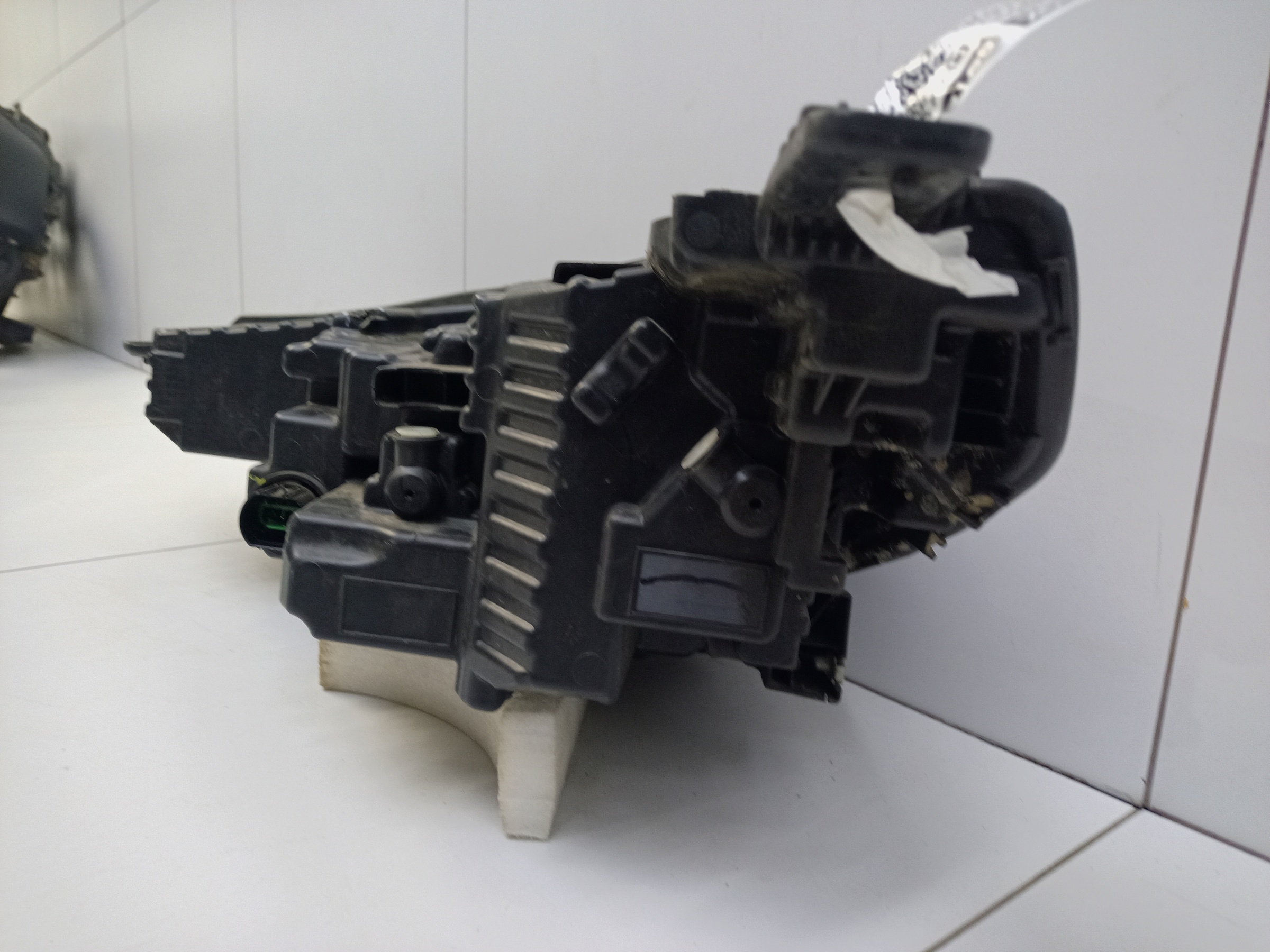 Фара передняя правая Changan CS55Plus Restail LED