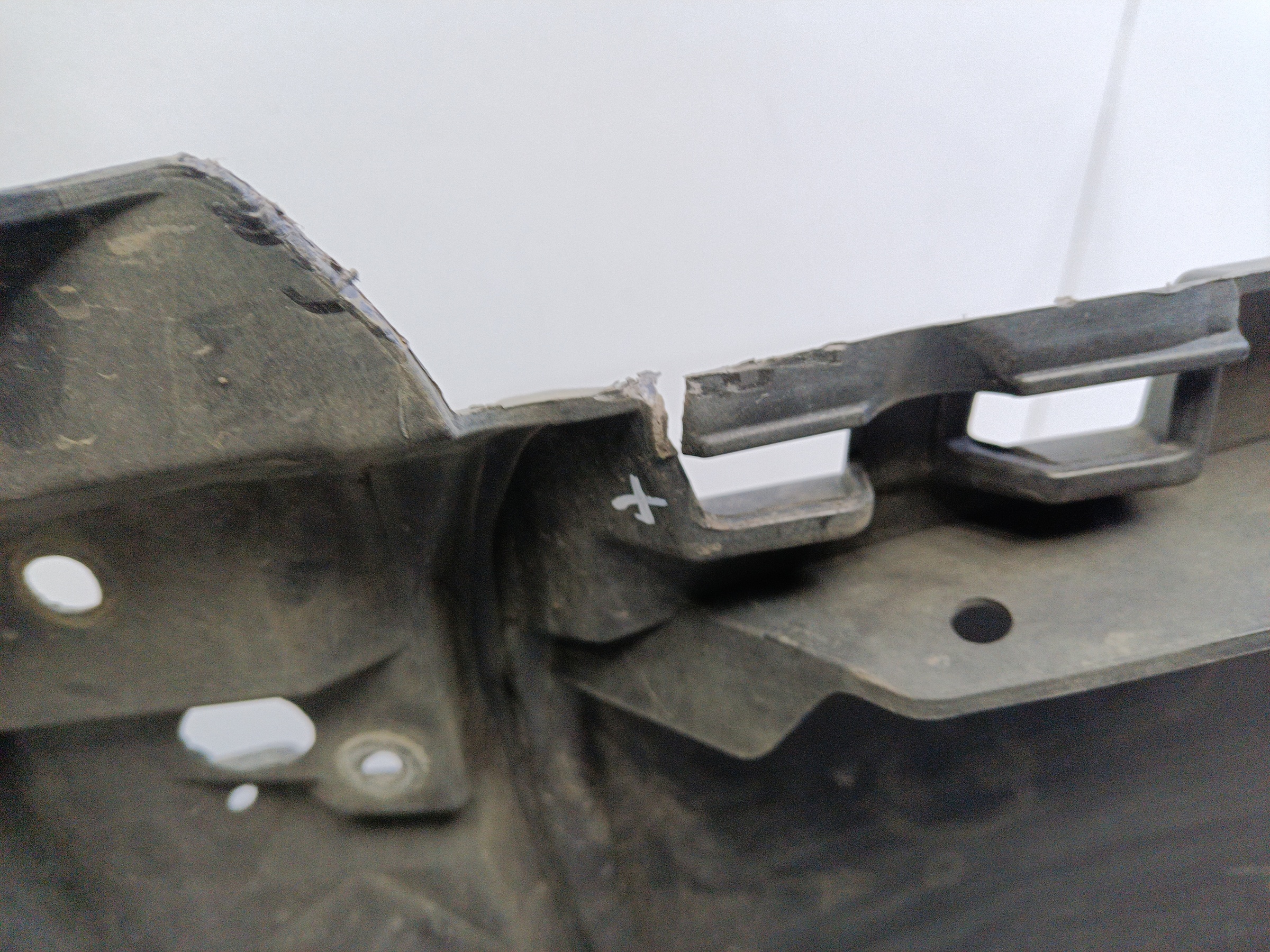 Бампер передний Mitsubishi Outlander 3 Restail 3