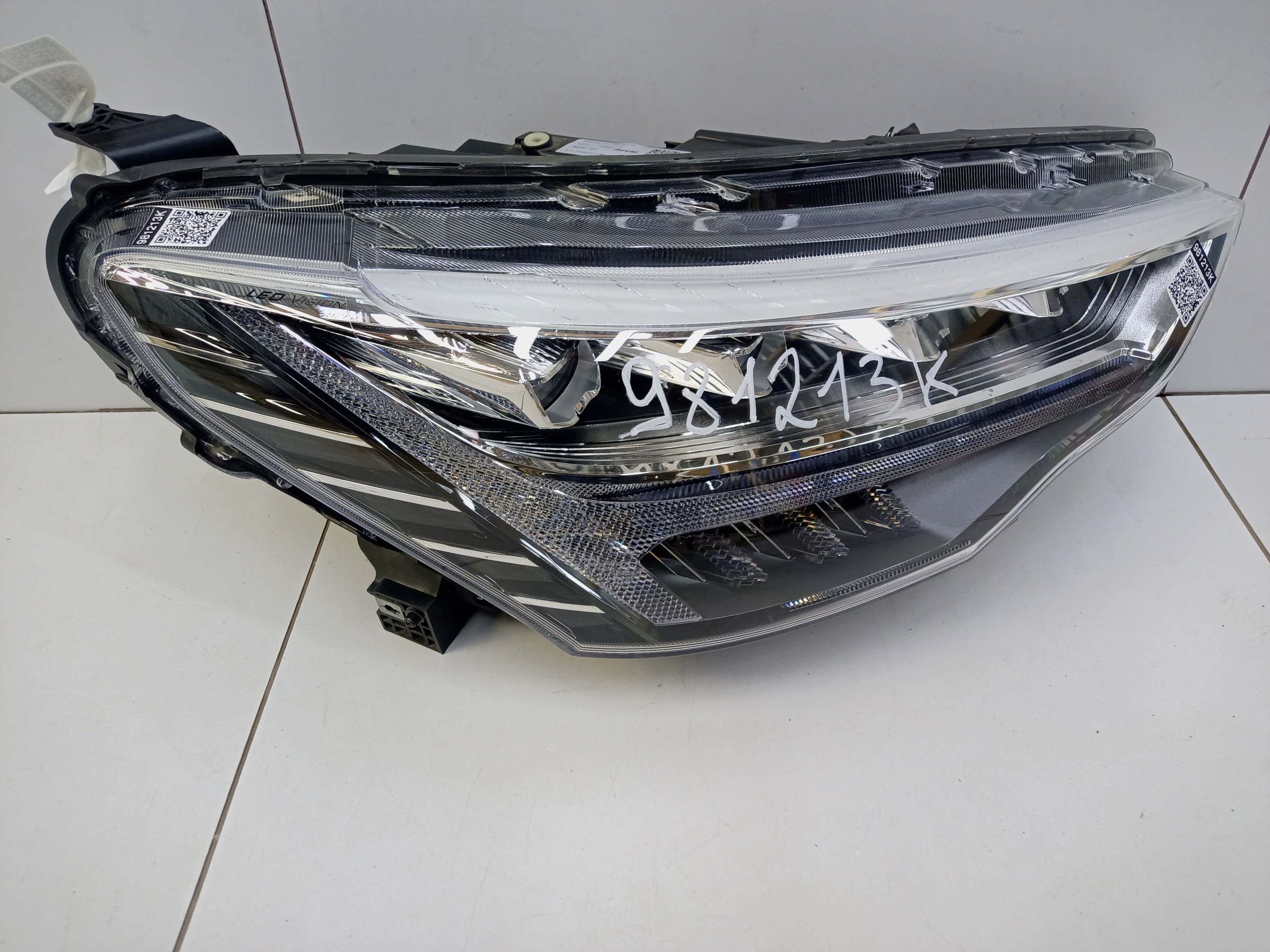 Фара передняя правая Haval Jolion LED