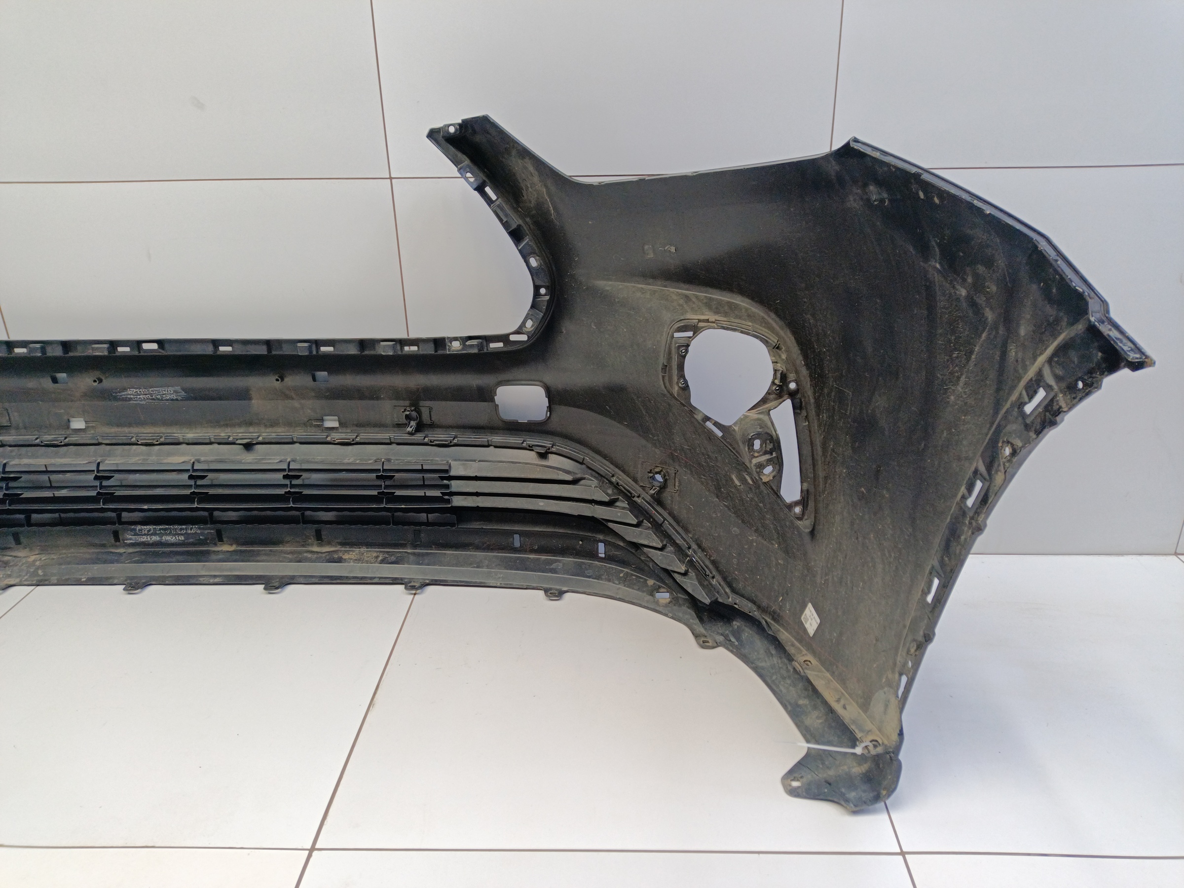 Бампер передний Toyota Highlander 4 U70