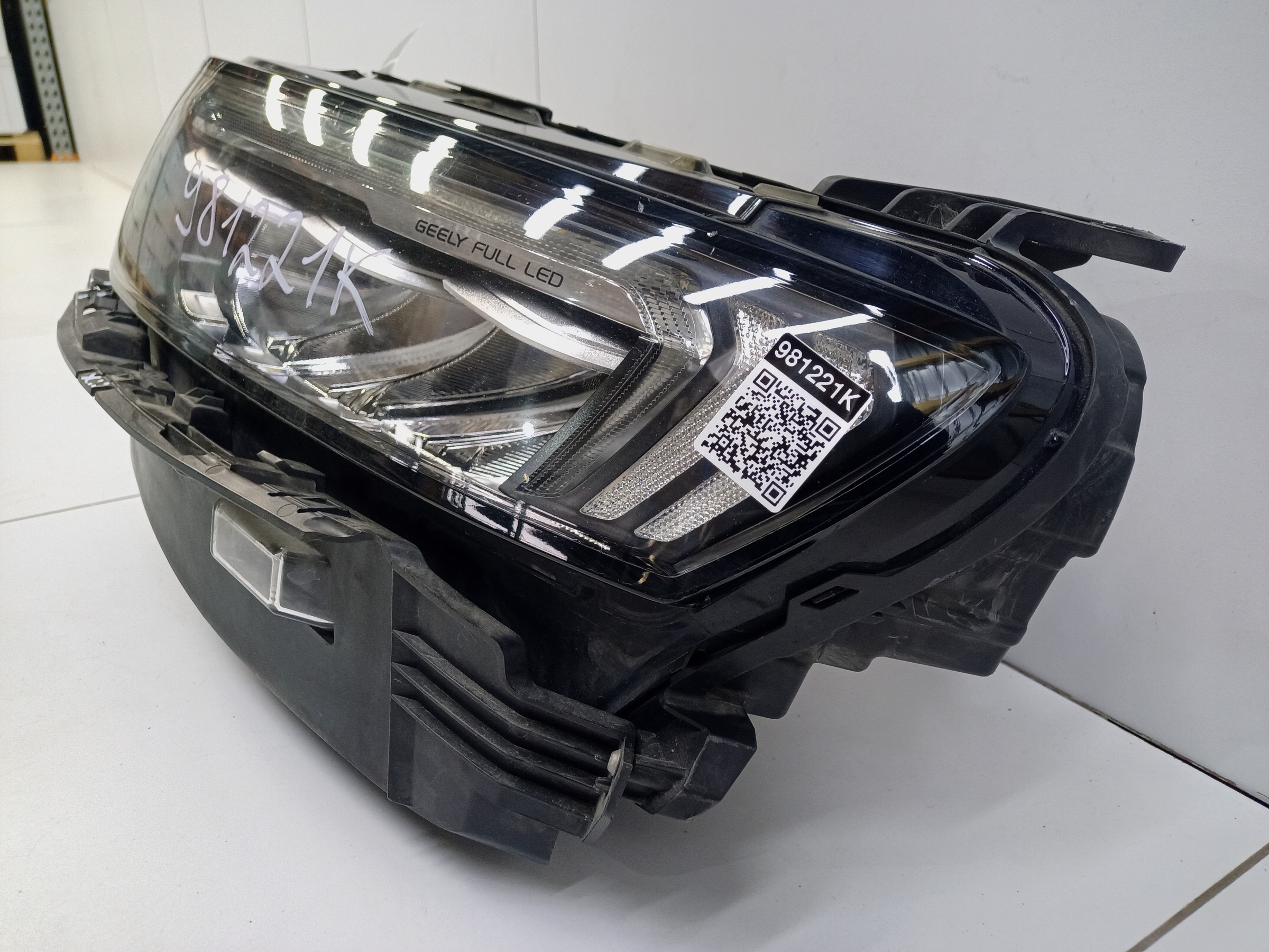 Фара передняя левая Geely Tugella Full LED