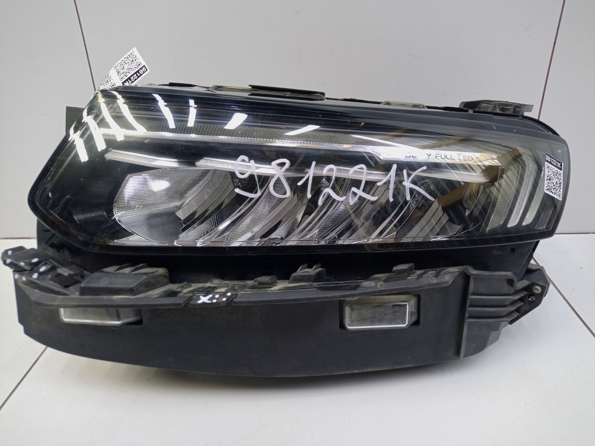 Фара передняя левая Geely Tugella Full LED