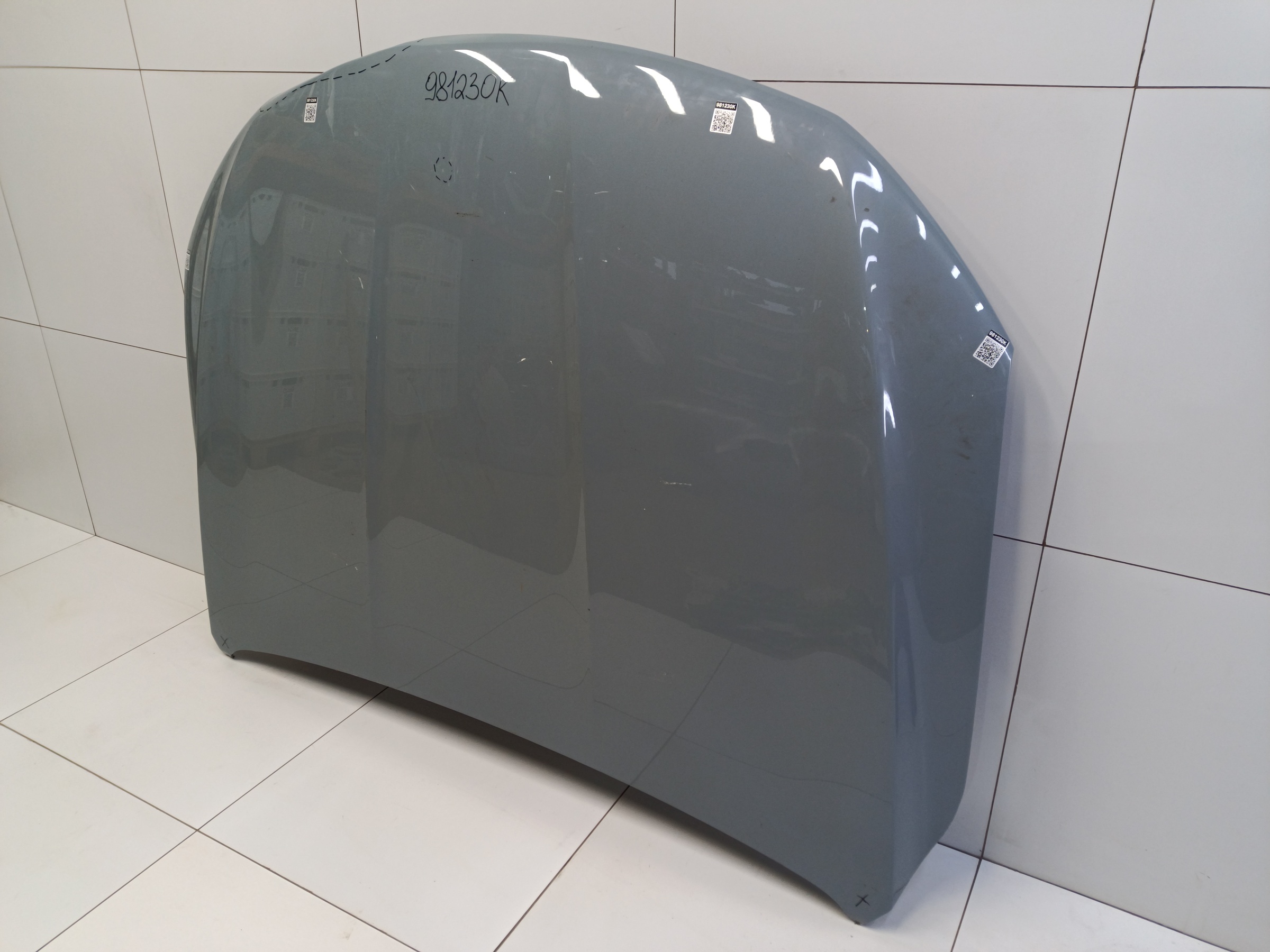 Капот Geely Tugella