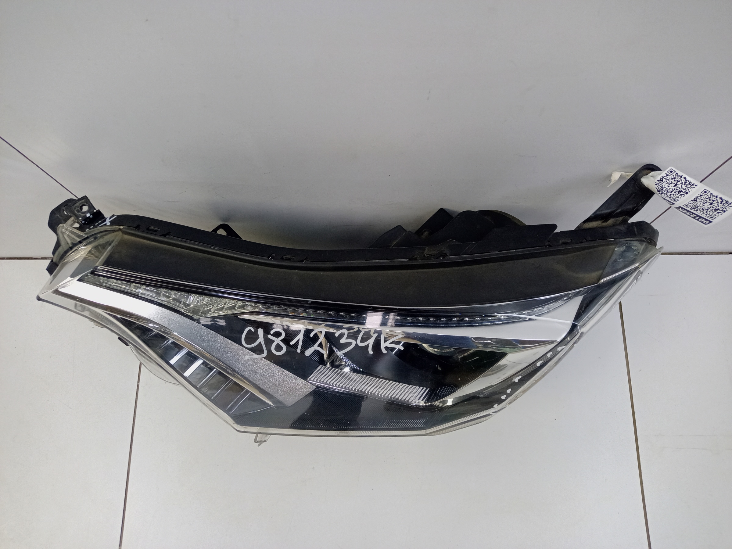 Фара передняя левая Toyota RAV4 CA40 Restail галоген линза ДХО
