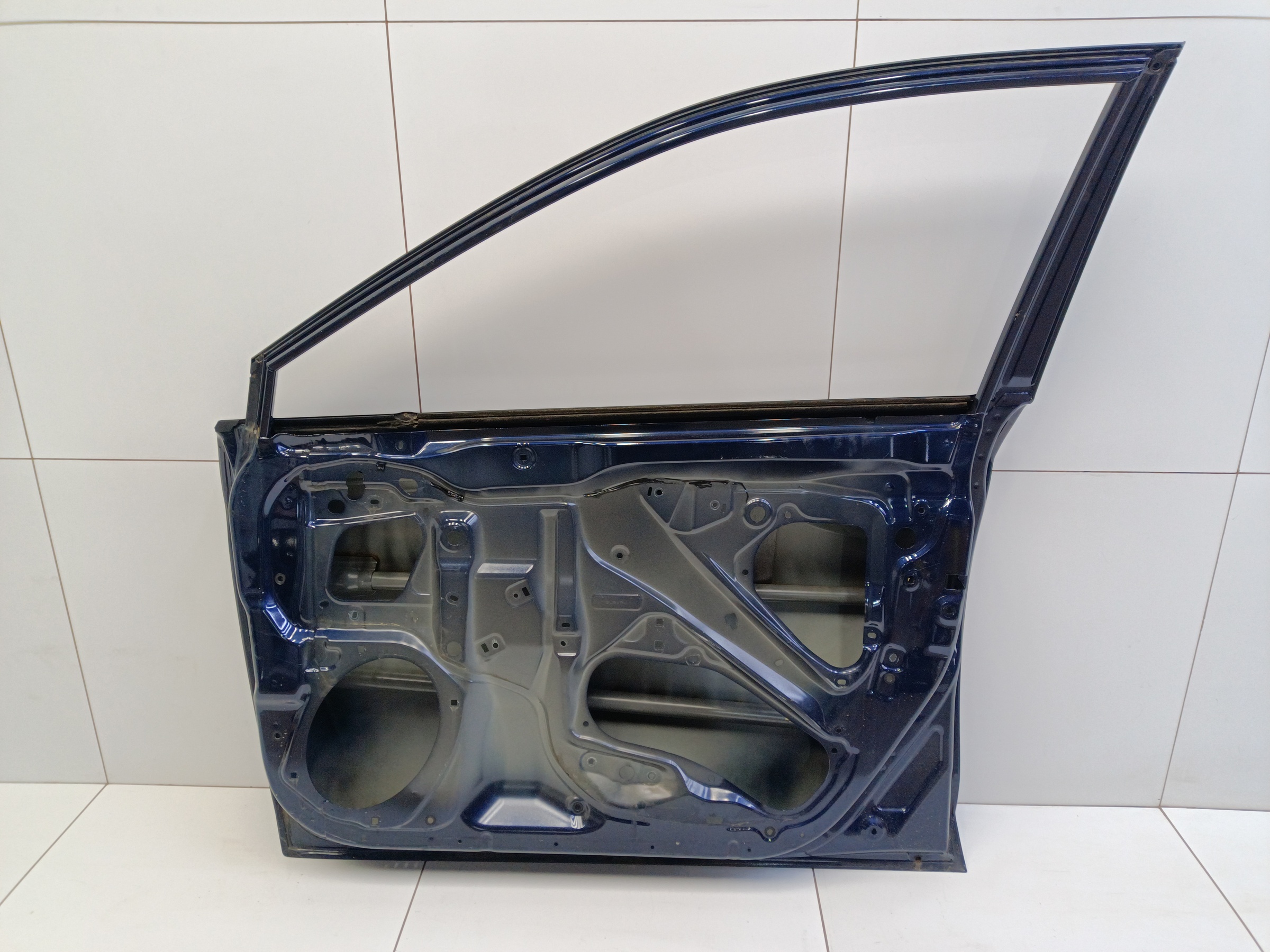 Дверь передняя правая Subaru Outback 5