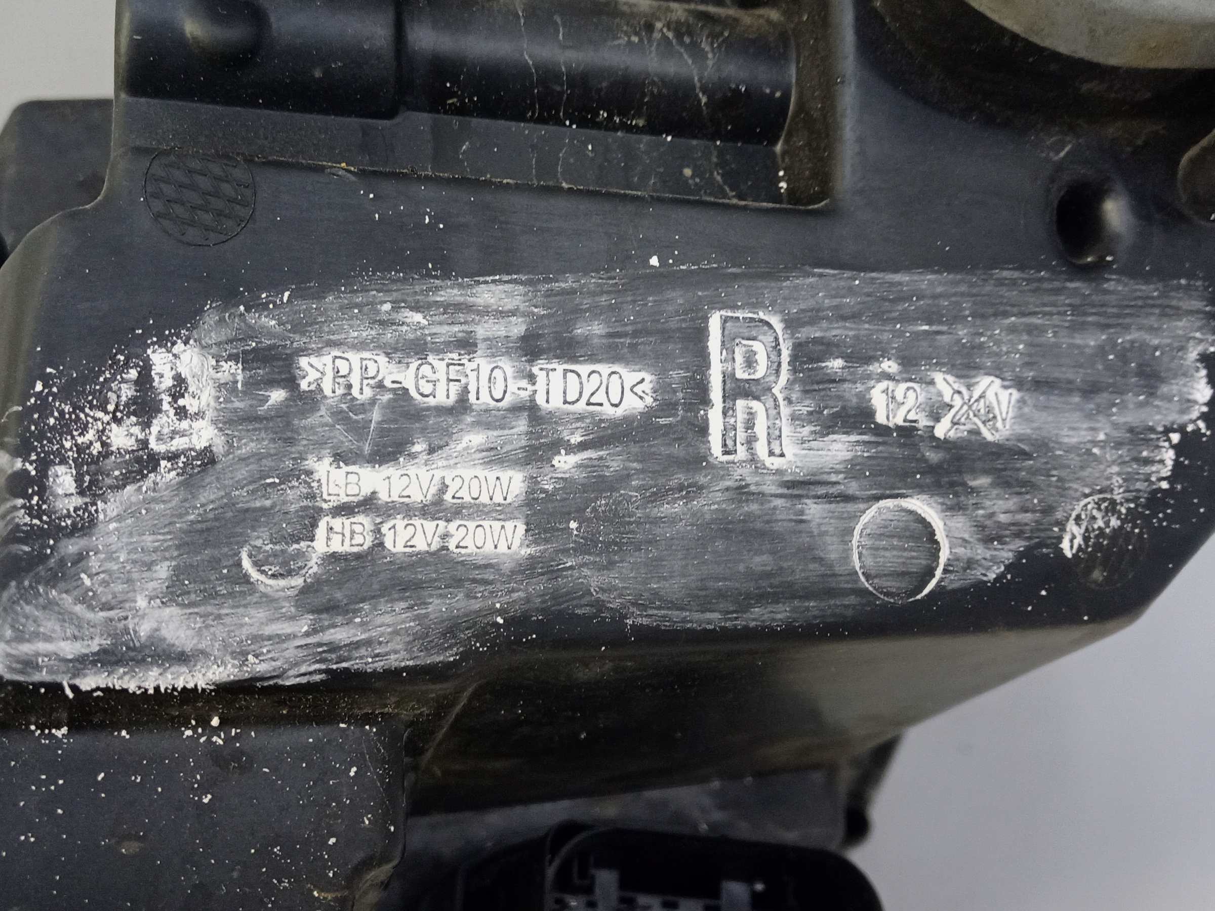 Фара передняя правая Audi A4 B9 LED " Schnieder "