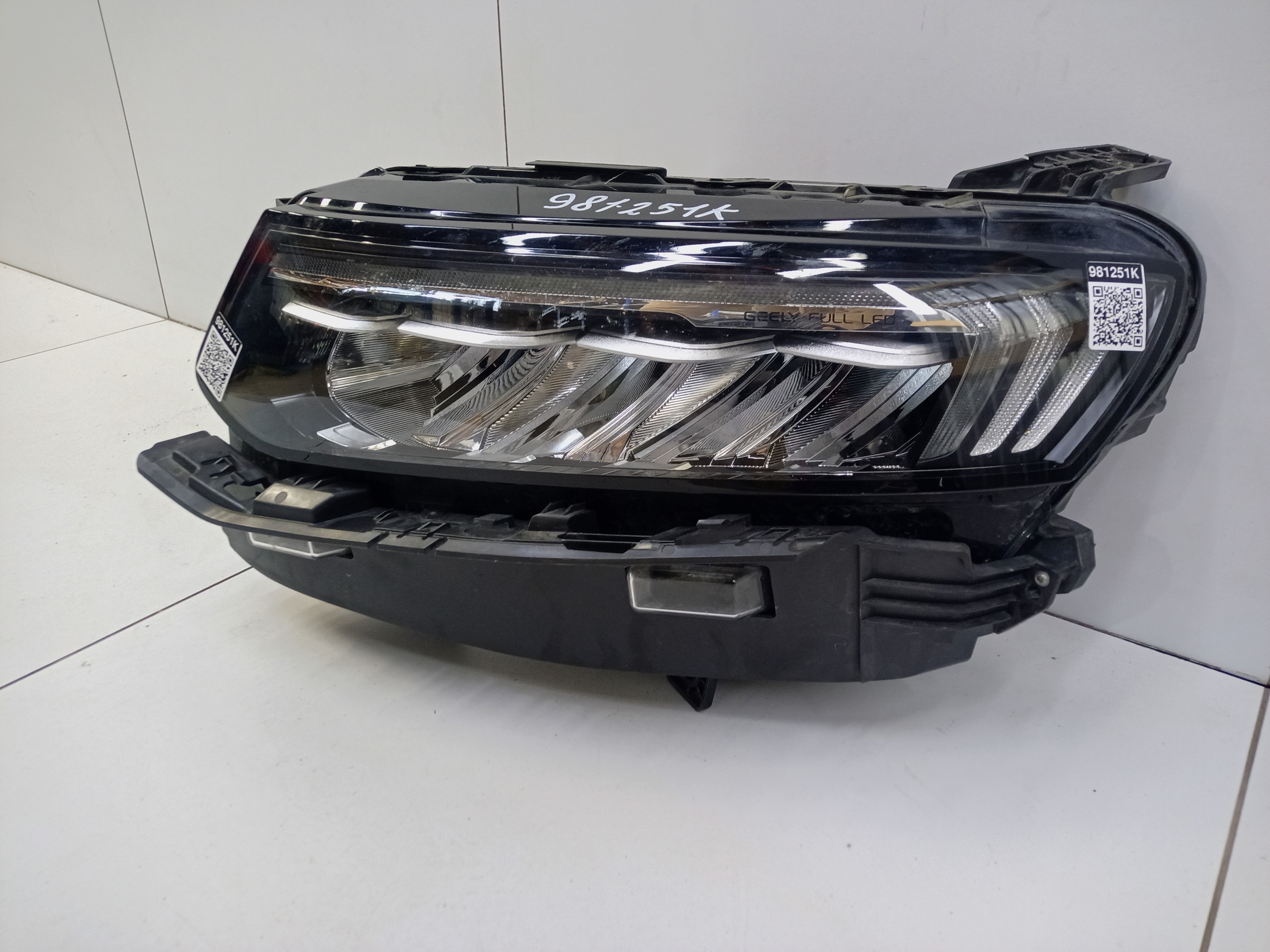 Фара передняя левая Geely Tugella Full LED