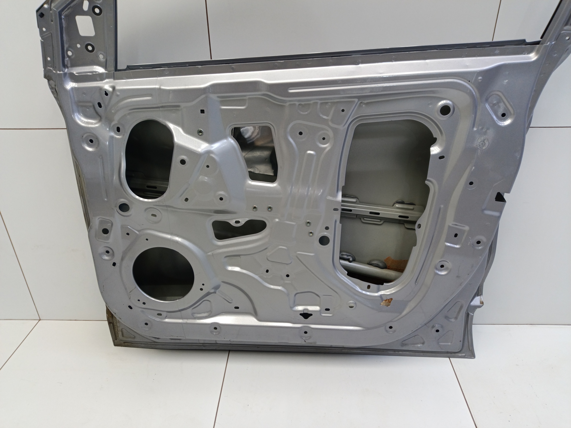 Дверь передняя правая Geely Coolray