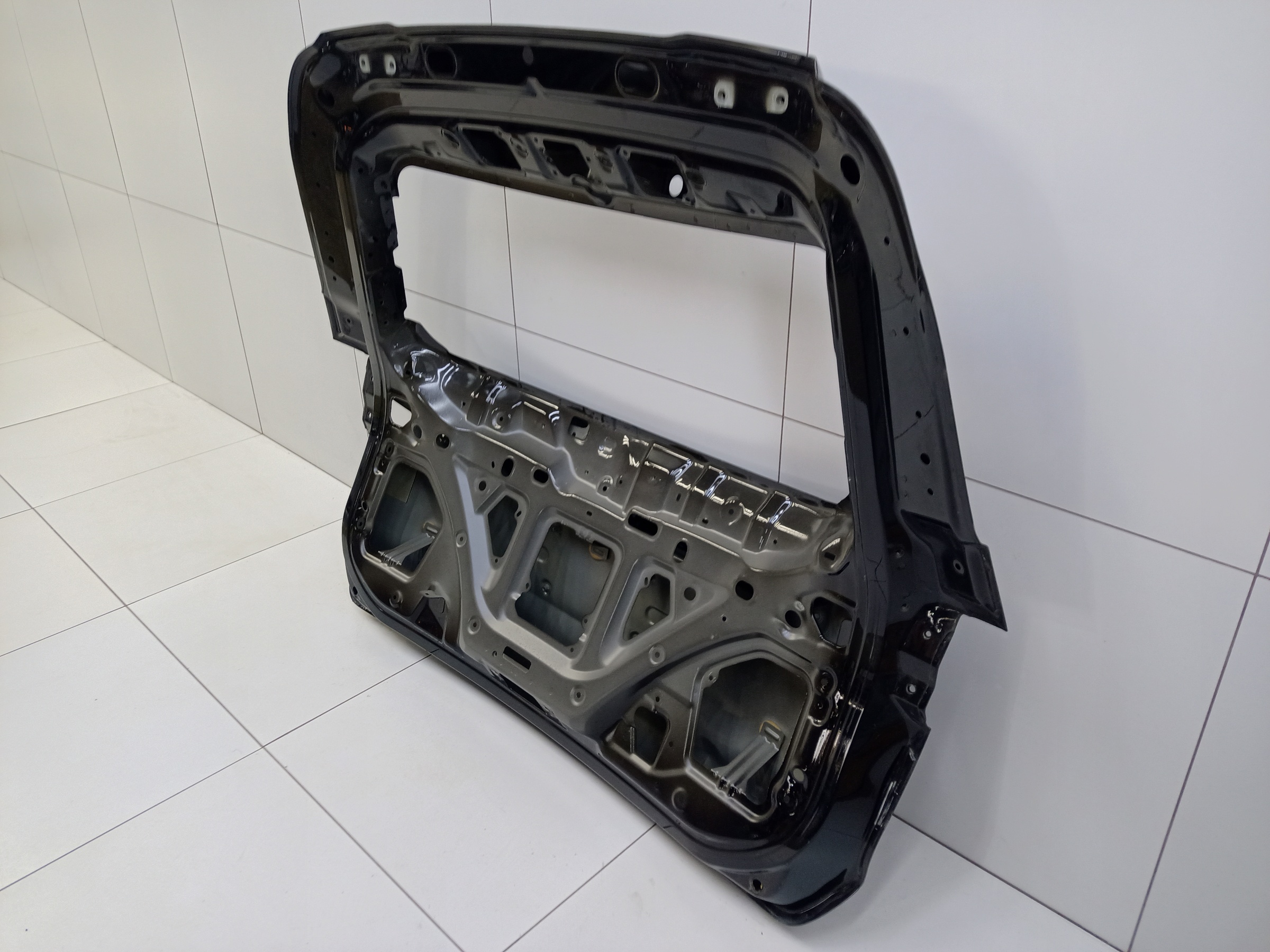 Крышка багажника Chery Tiggo 8 Pro