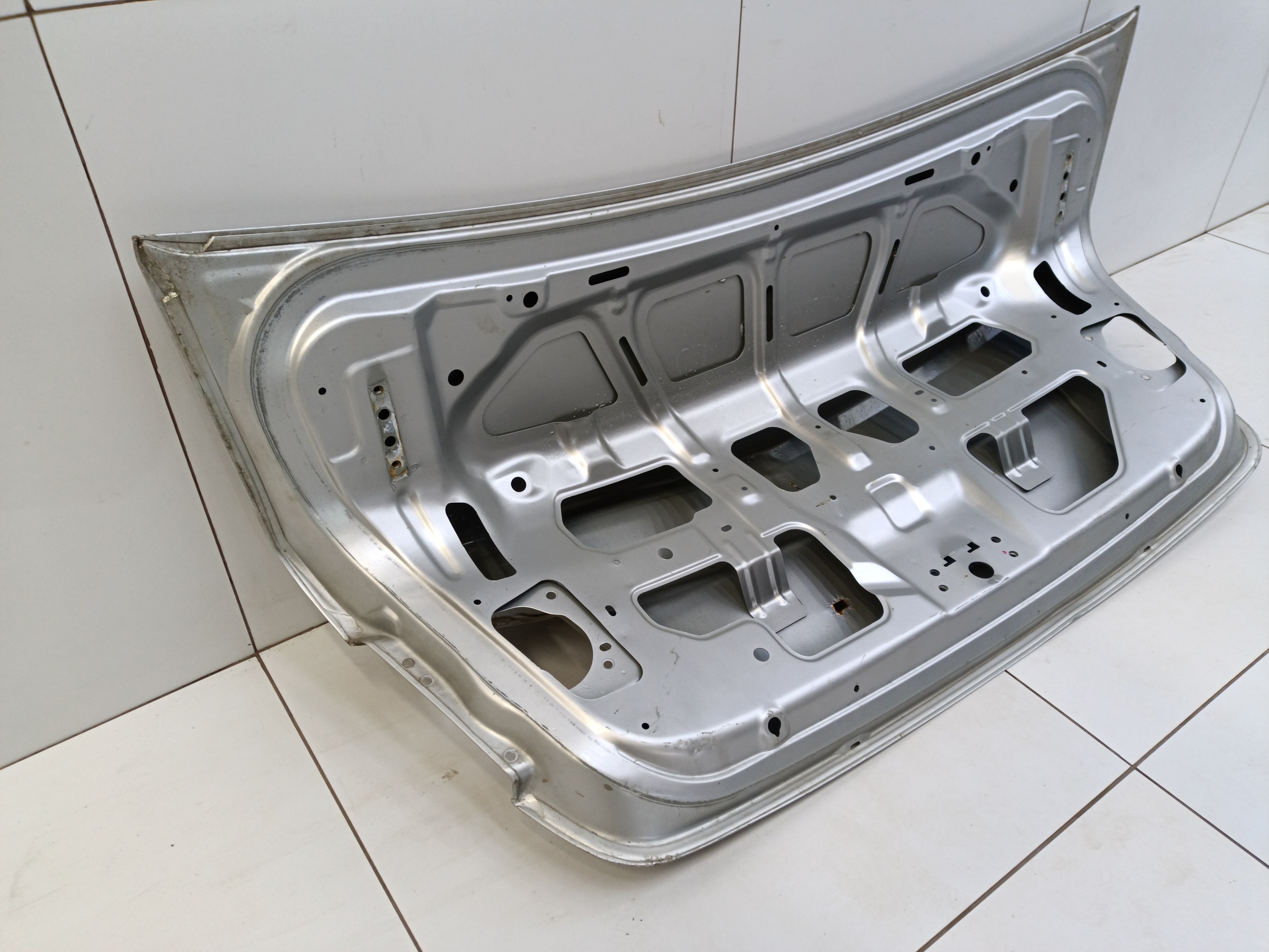 Крышка багажника Chevrolet Cruze Sedan